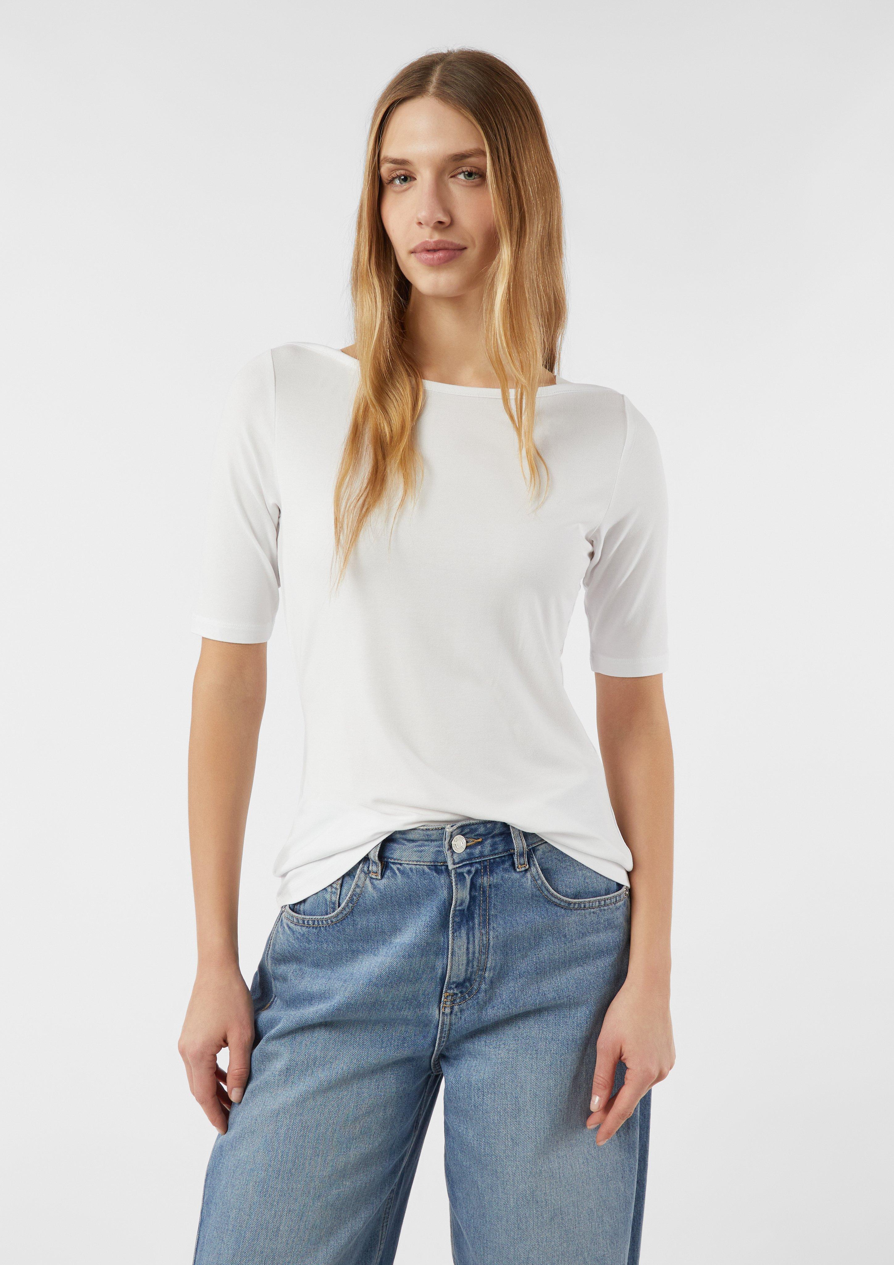 T-Shirt in 0100 & 9999