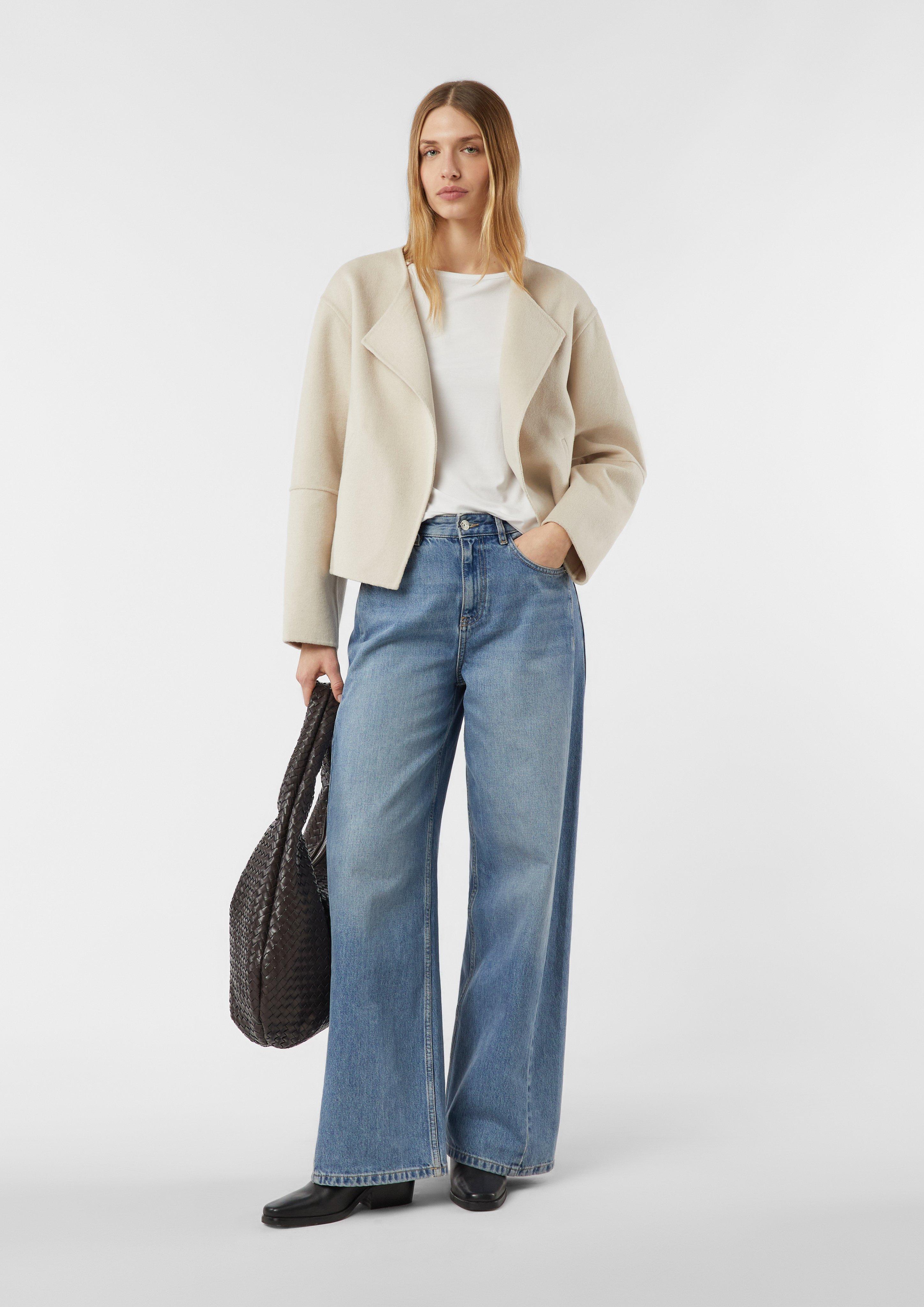 T-Shirt in 0100 & 9999