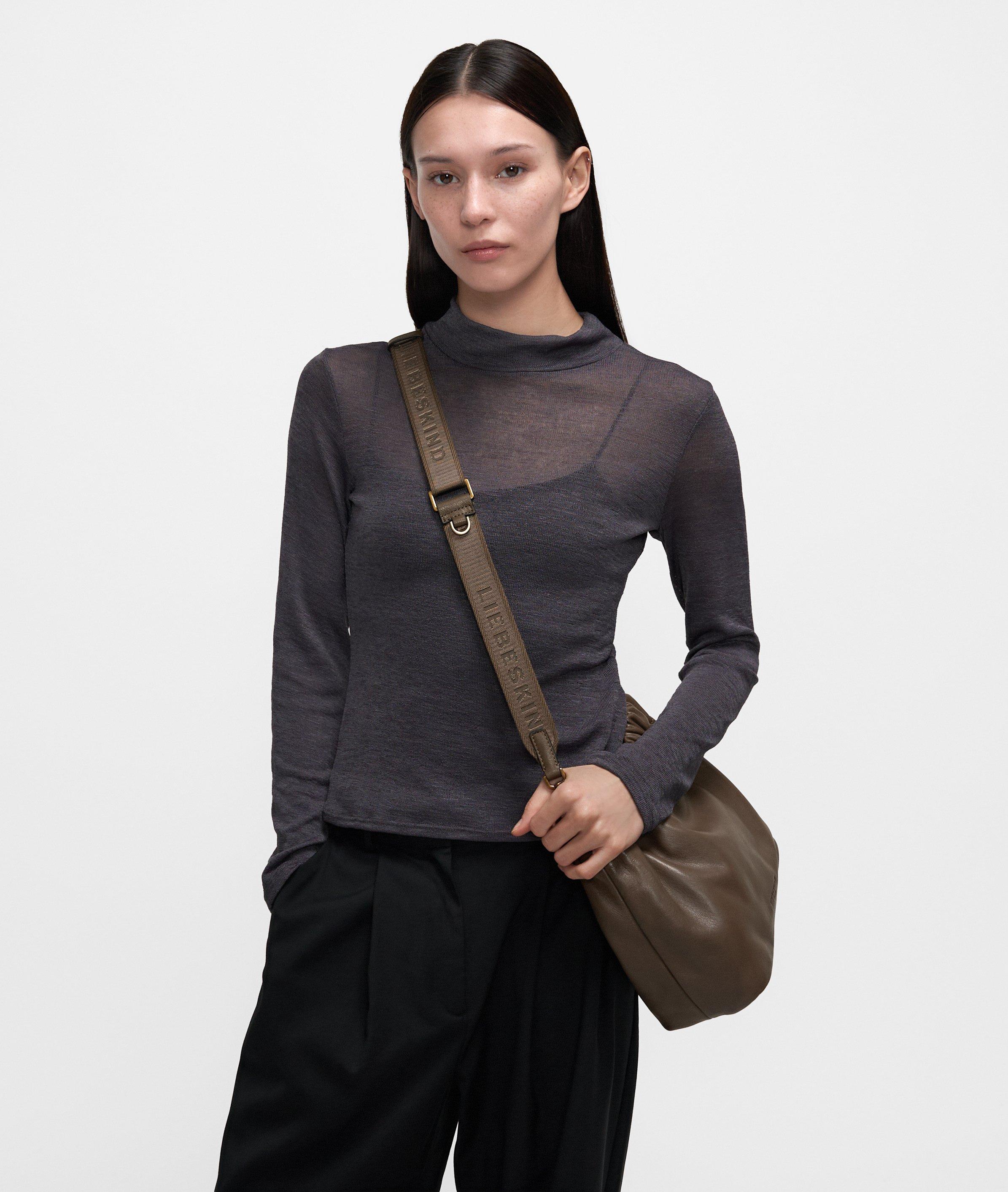 Shoulder strap with logo in brown, green & blue