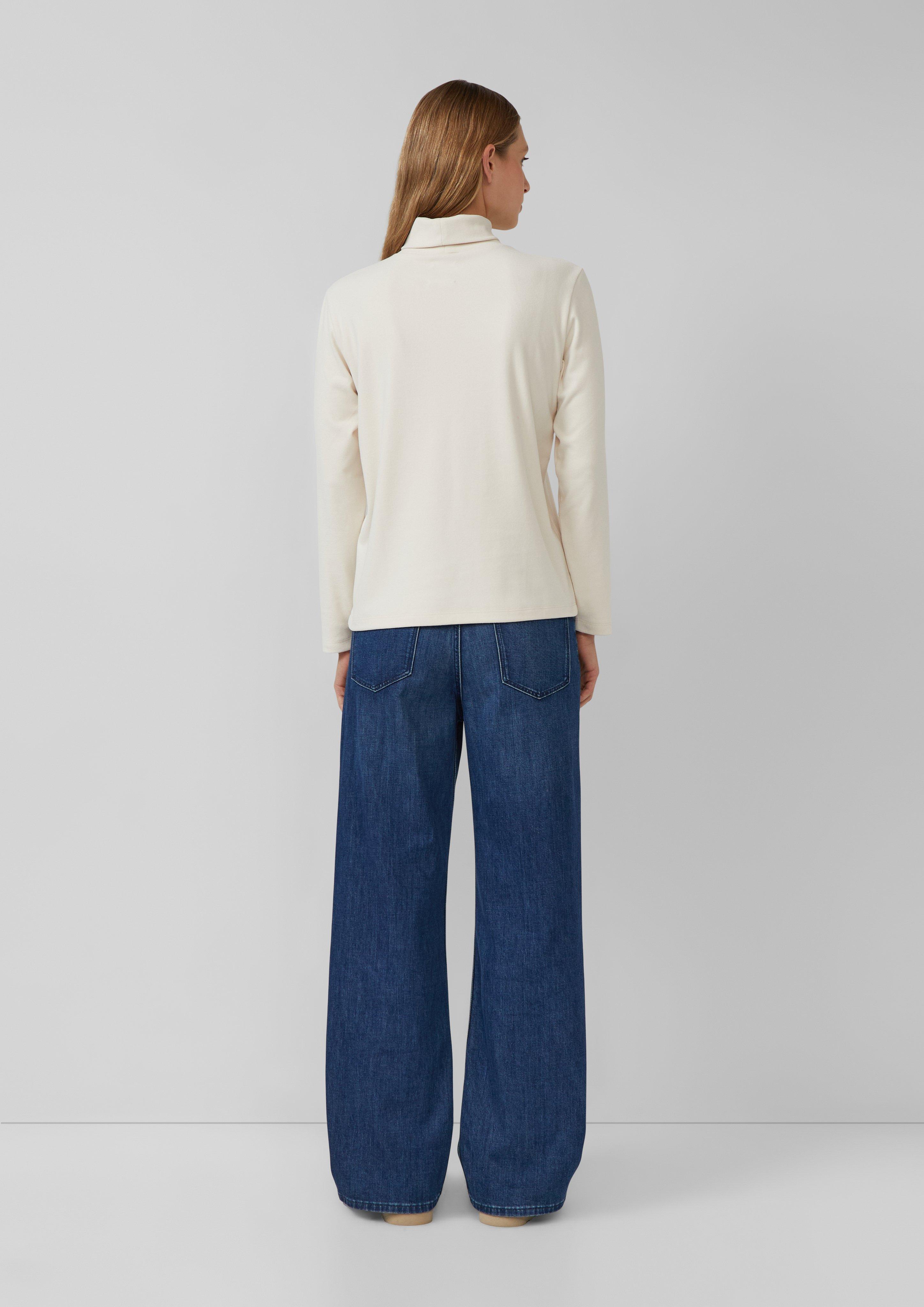 T-shirt in 0805, 9999, 9400, 5141, 3902 & 7926