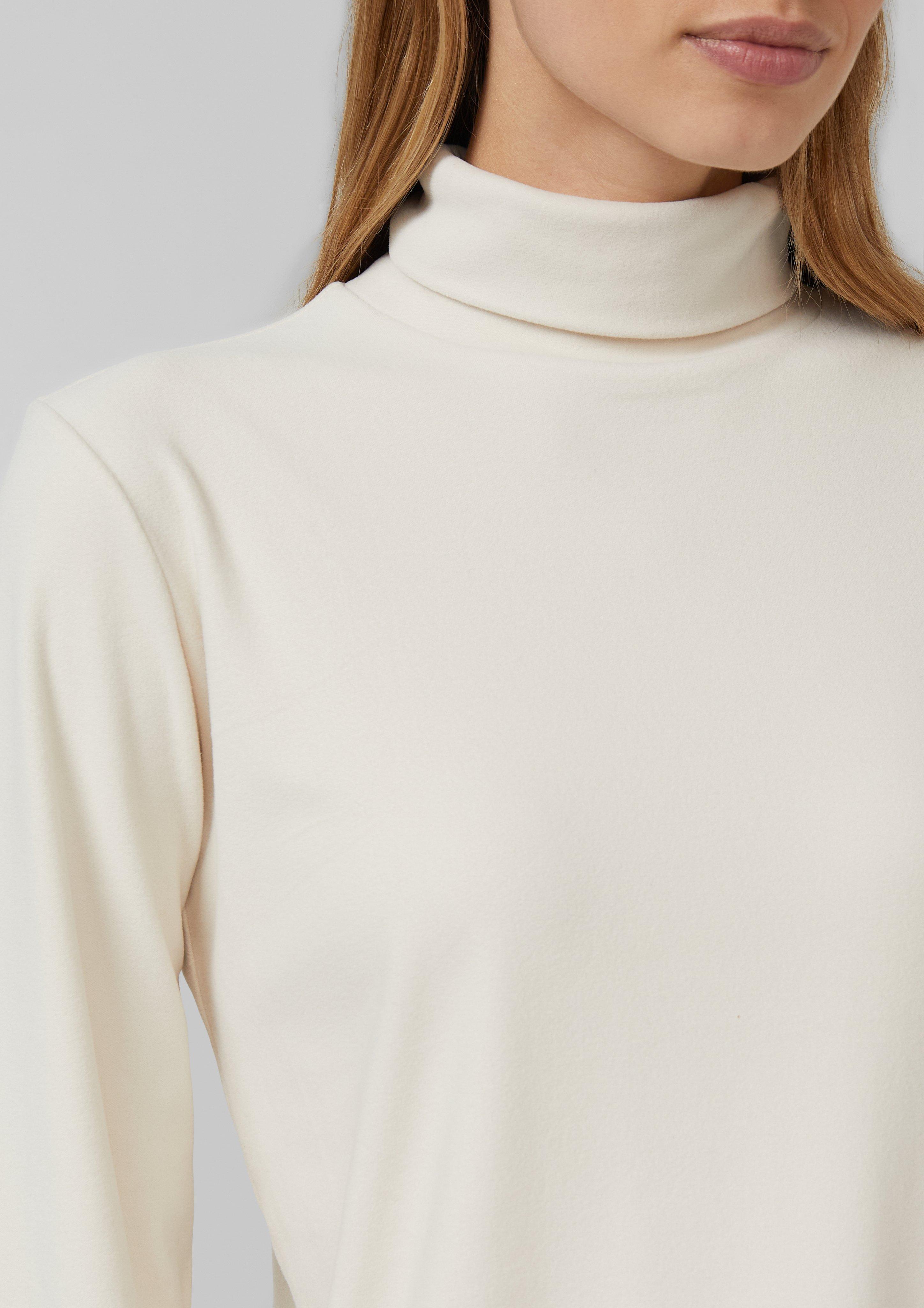 T-shirt in 0805, 9999, 9400, 5141, 3902 & 7926