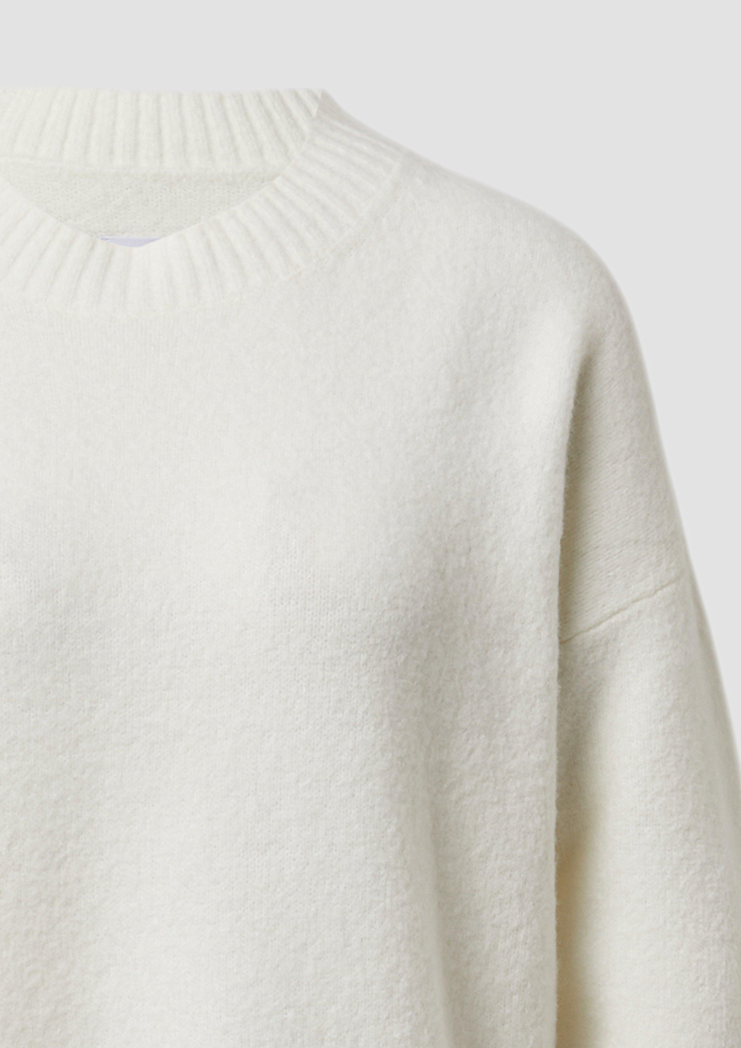 Pulovr in 0210, 3902, 81W9 & 9999