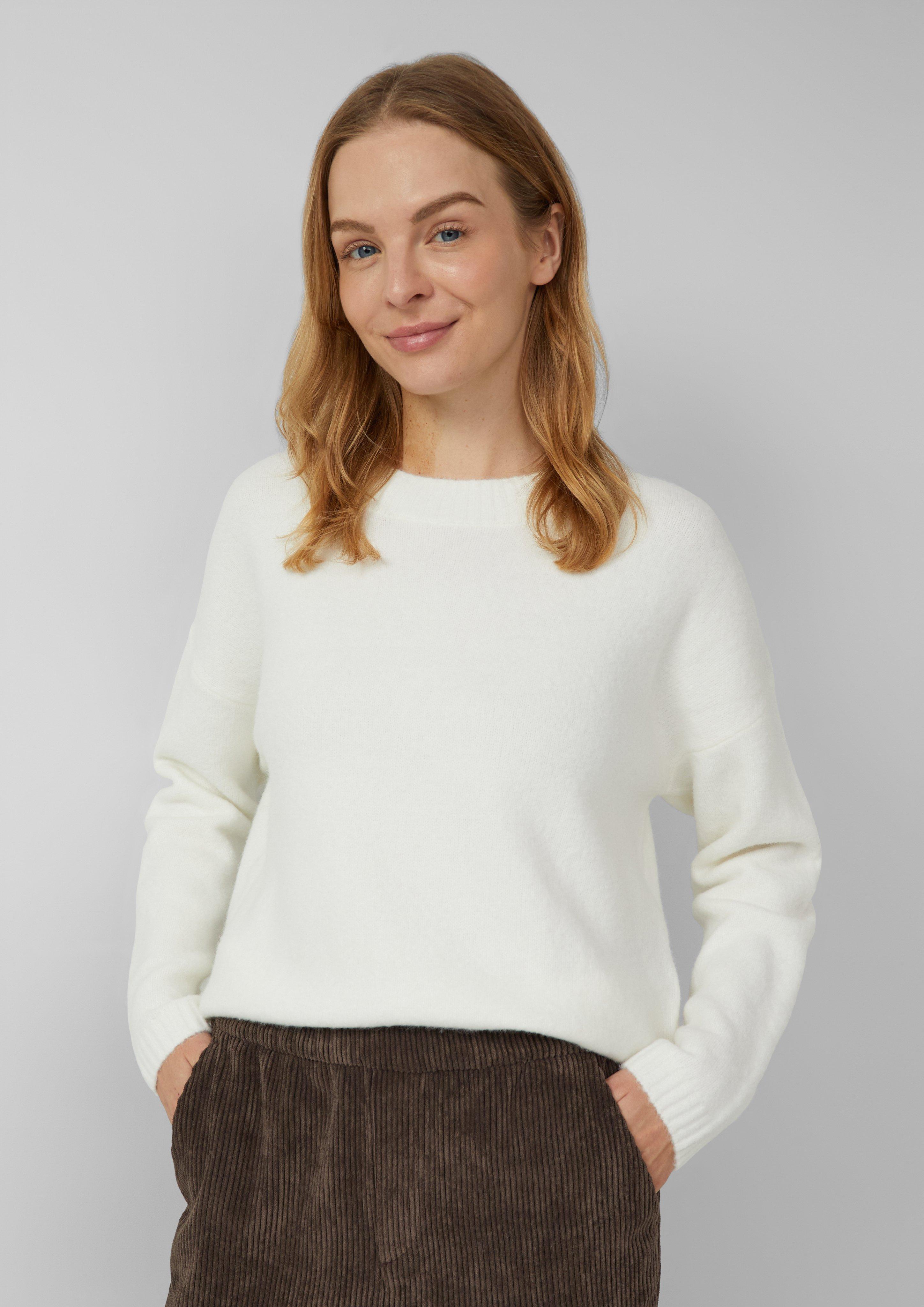 Pulovr in 0210, 3902, 81W9 & 9999