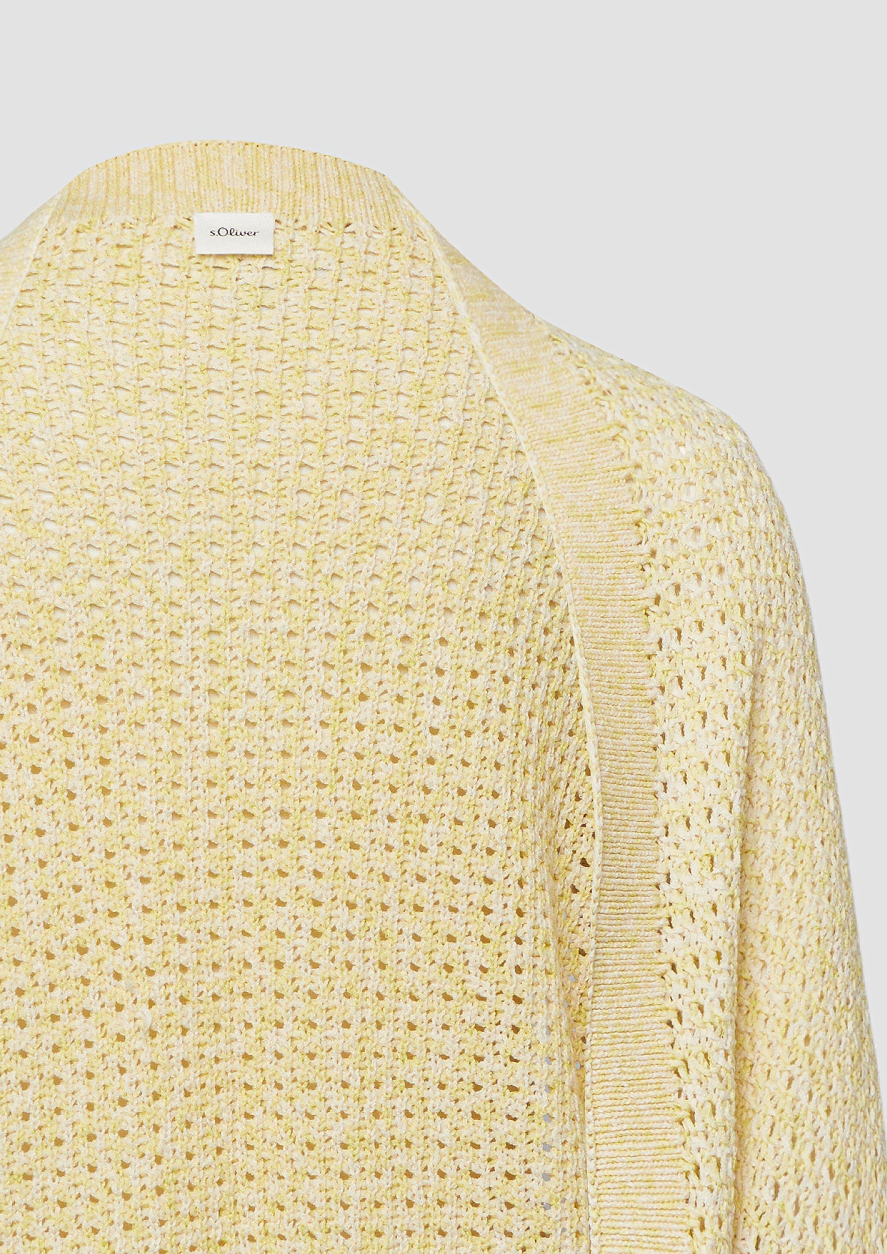 Indoor poncho in 14W8 & 51W8