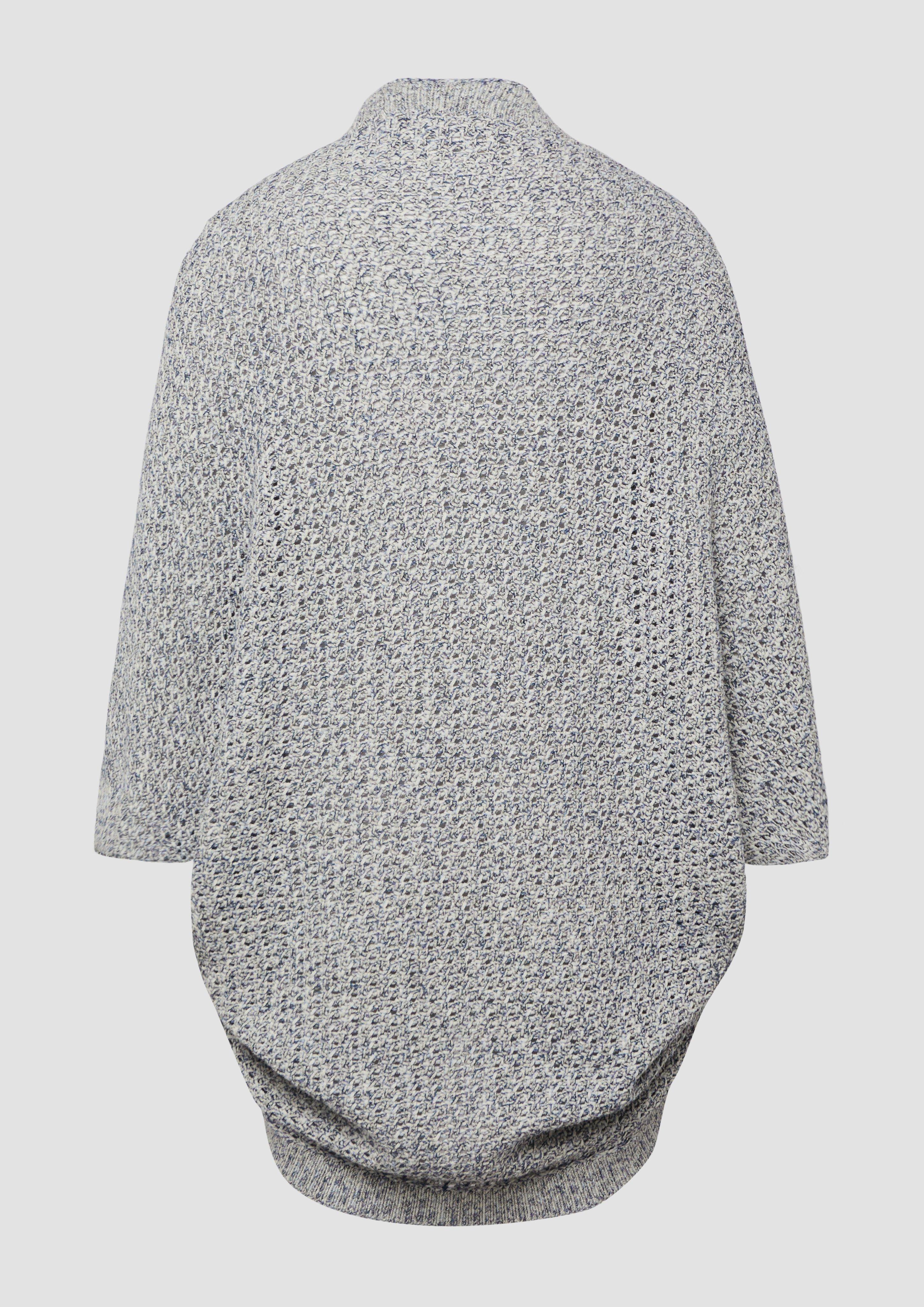 Indoor poncho in 51W8 & 14W8