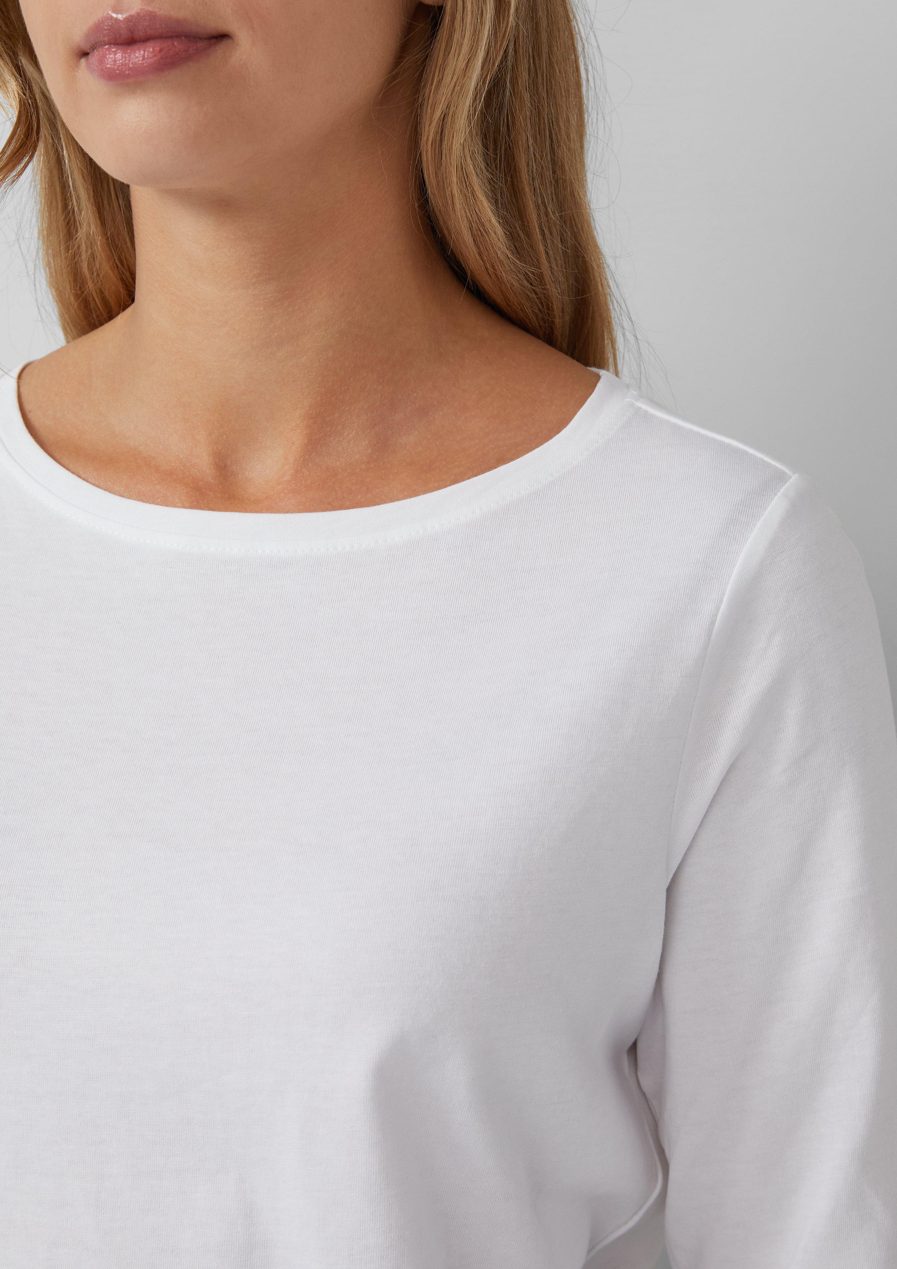 T-shirt in 0100, 3902, 6933, 5141, 97W2 & 81W9