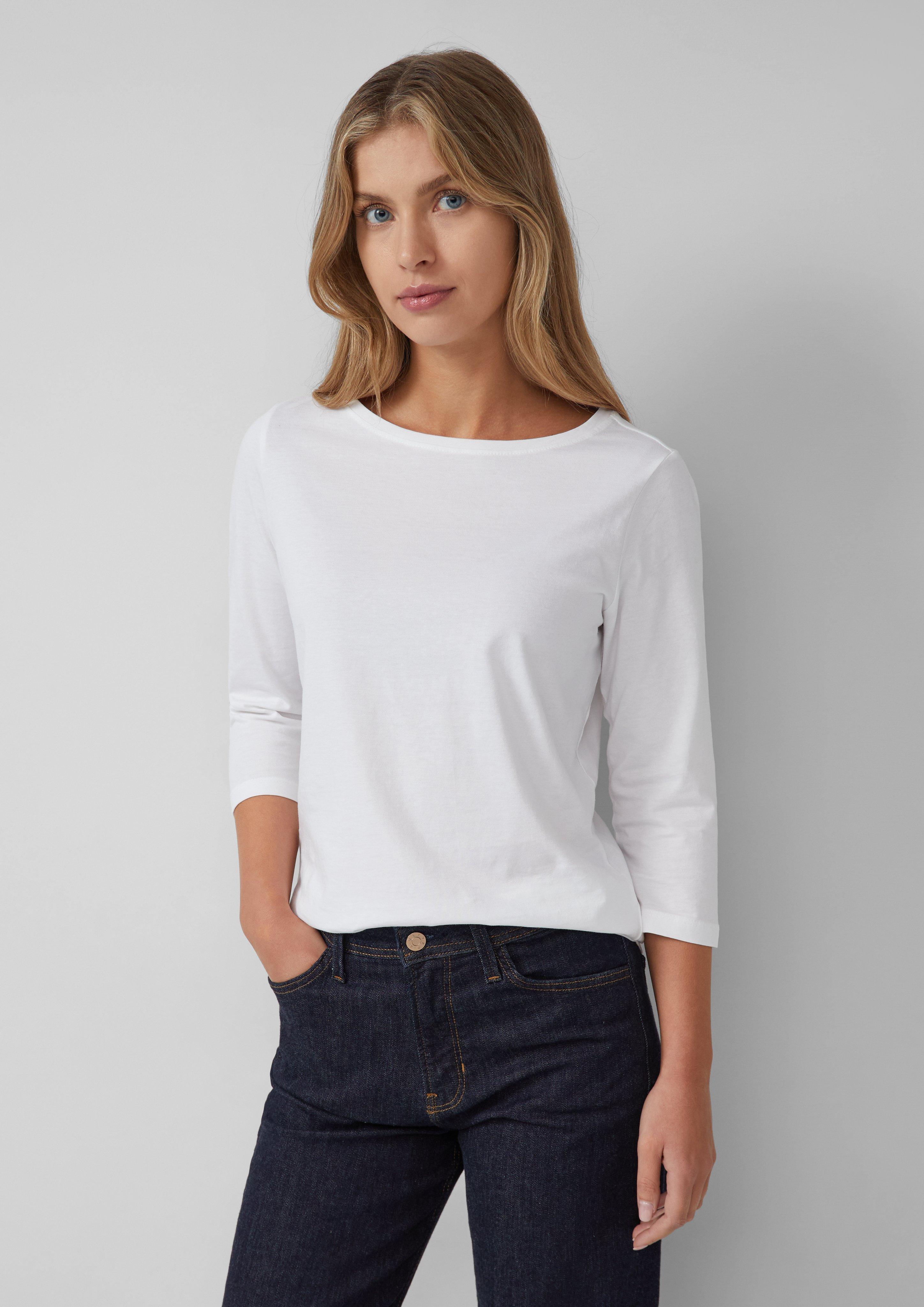 T-shirt in 0100, 3902, 6933, 5141, 97W2 &amp; 81W9