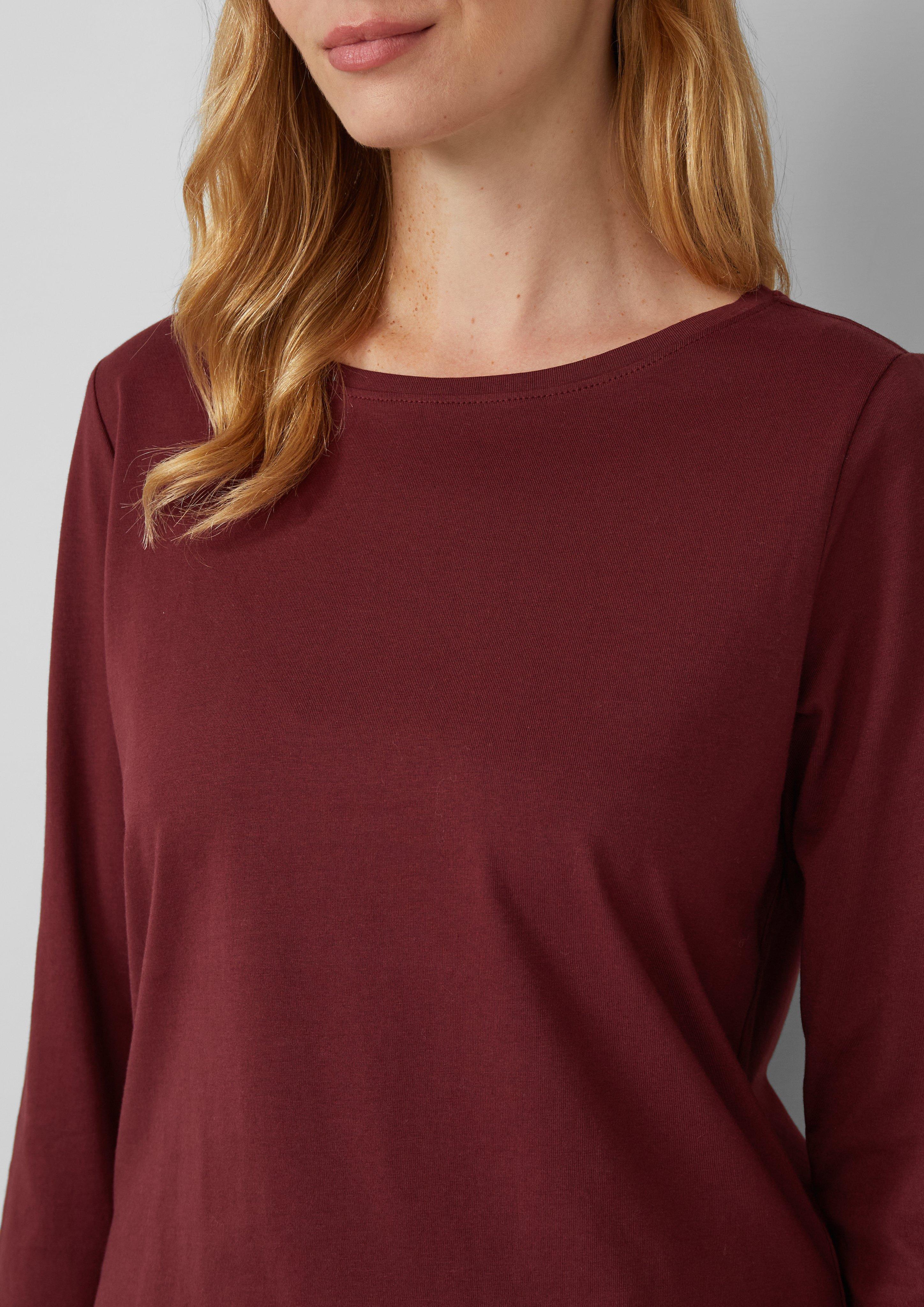 T-shirt in 3902, 0100, 6933, 5141, 97W2 & 81W9