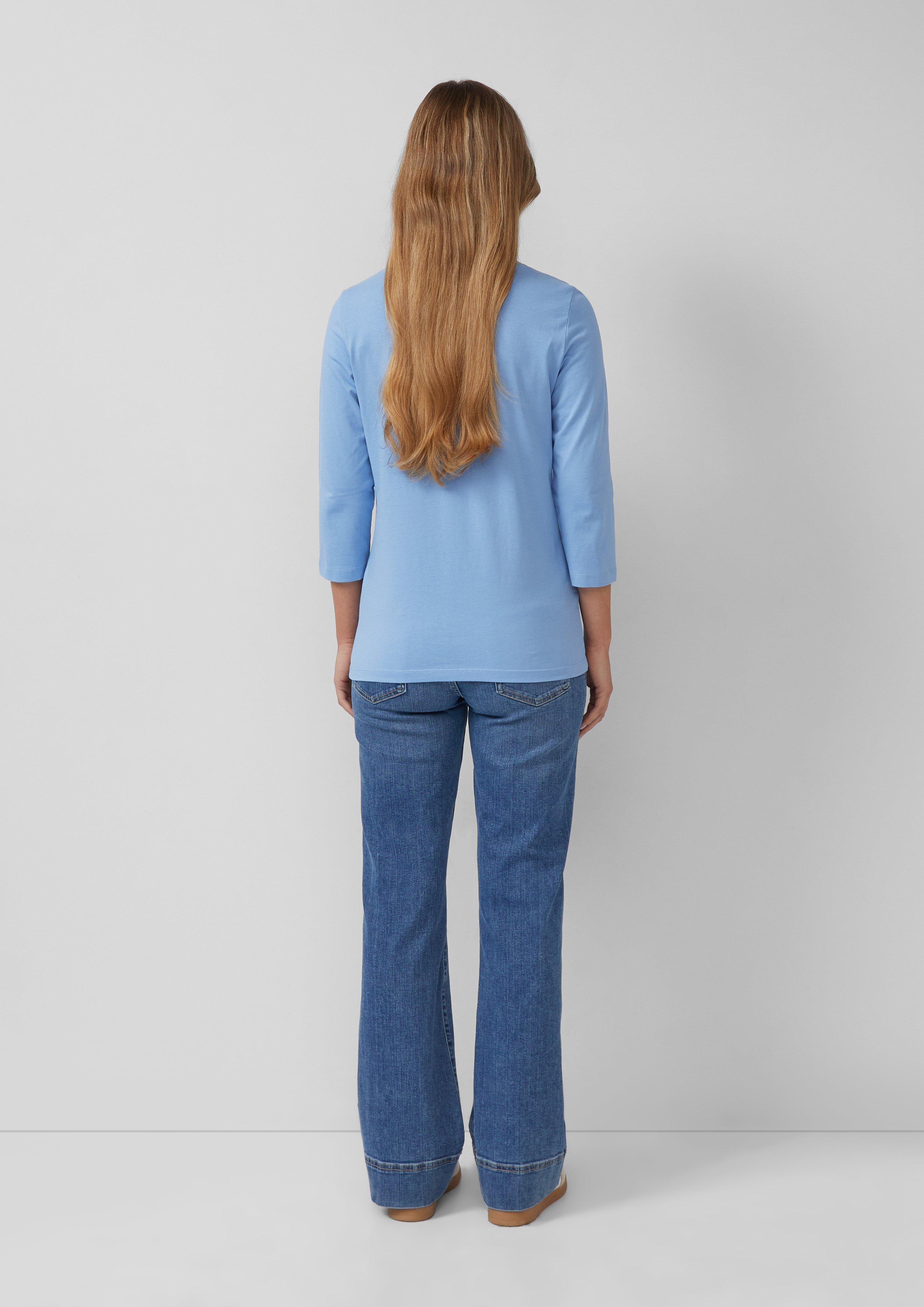 T-shirt in 5141, 0100, 3902, 6933, 97W2 & 81W9