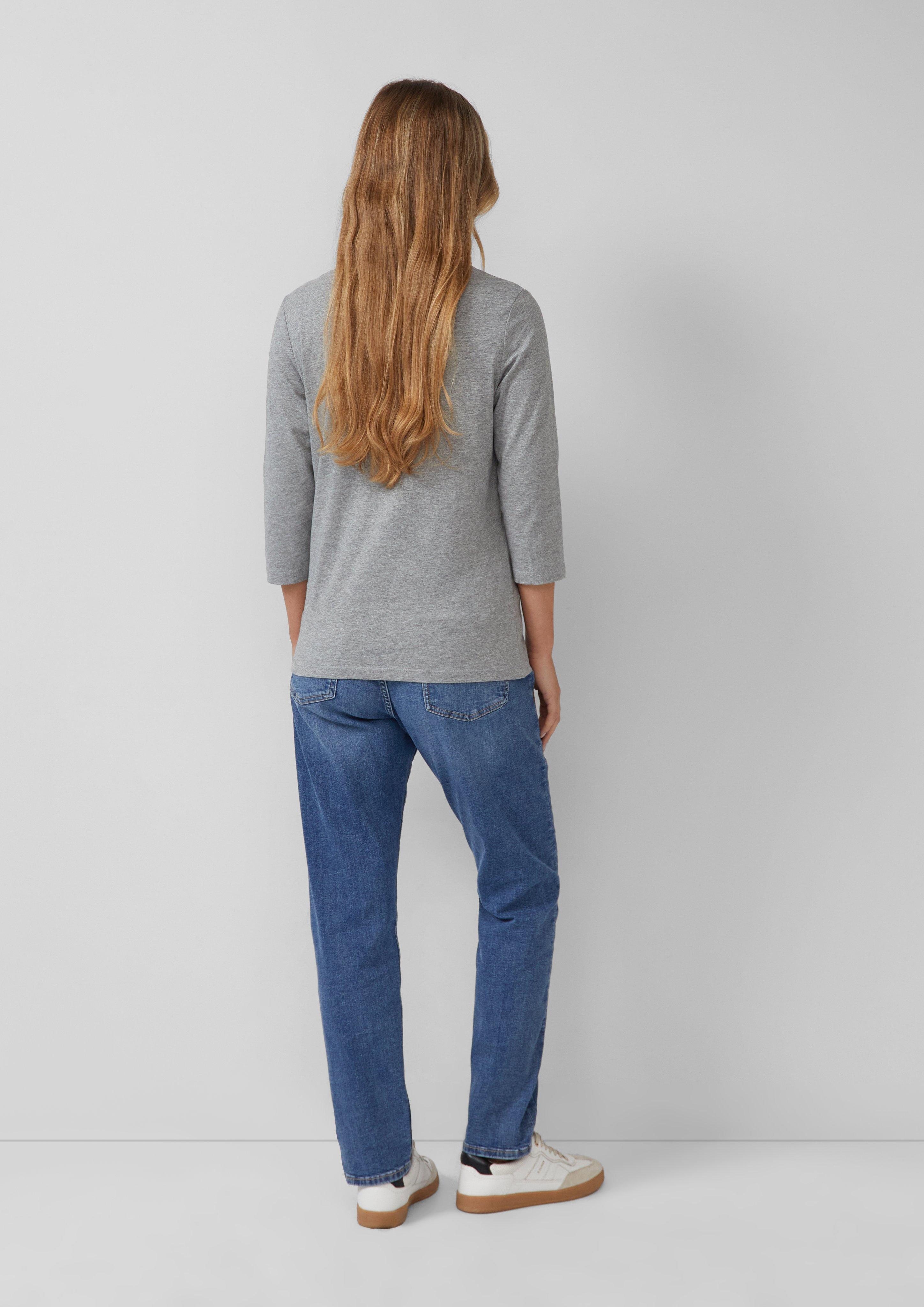 T-shirt in 97W2, 0100, 3902, 6933, 5141 & 81W9