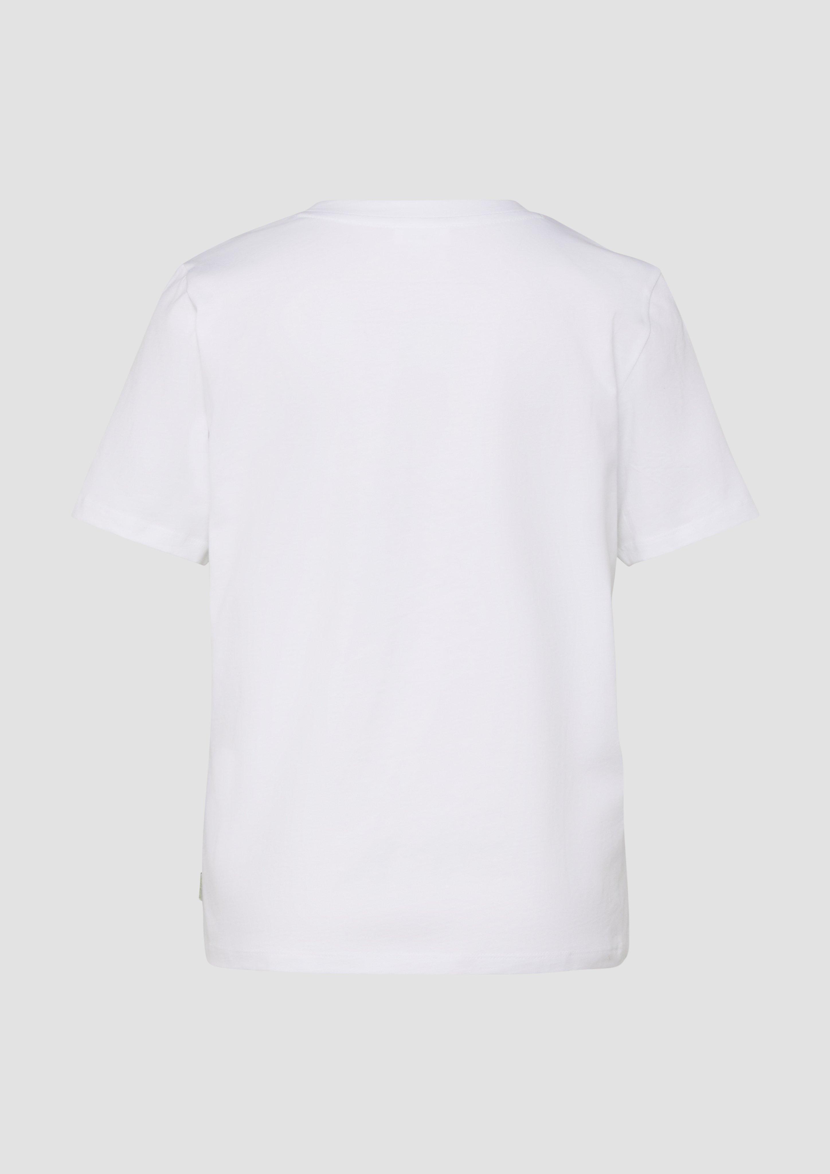 T-shirt in 01D1, 01D3, 01D4 & 01D2