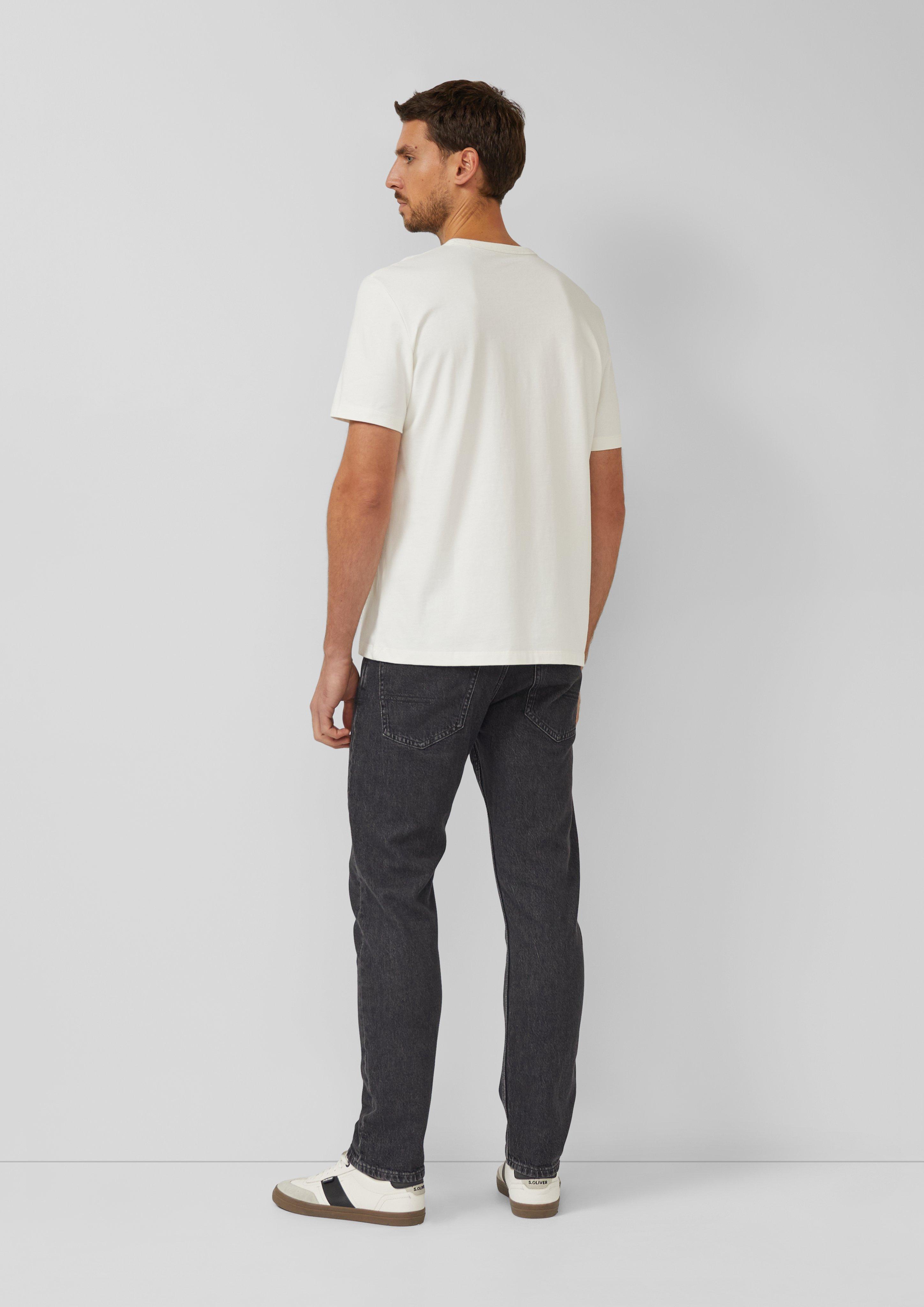 T-shirt in 02D4, 59D3, 02D6, 59D2 & 59D5