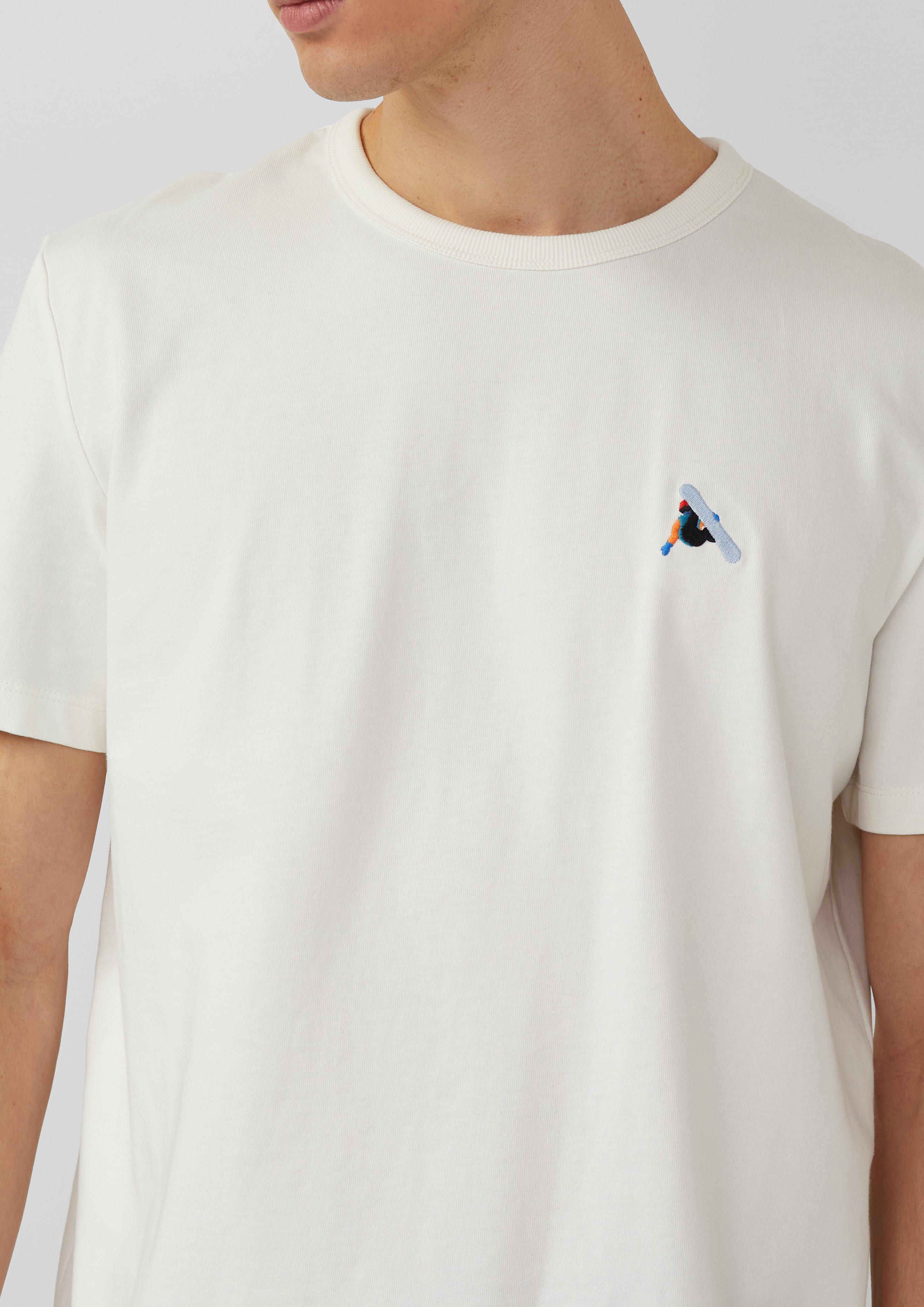 T-shirt in 02D6, 02D4, 59D3, 59D2 & 59D5