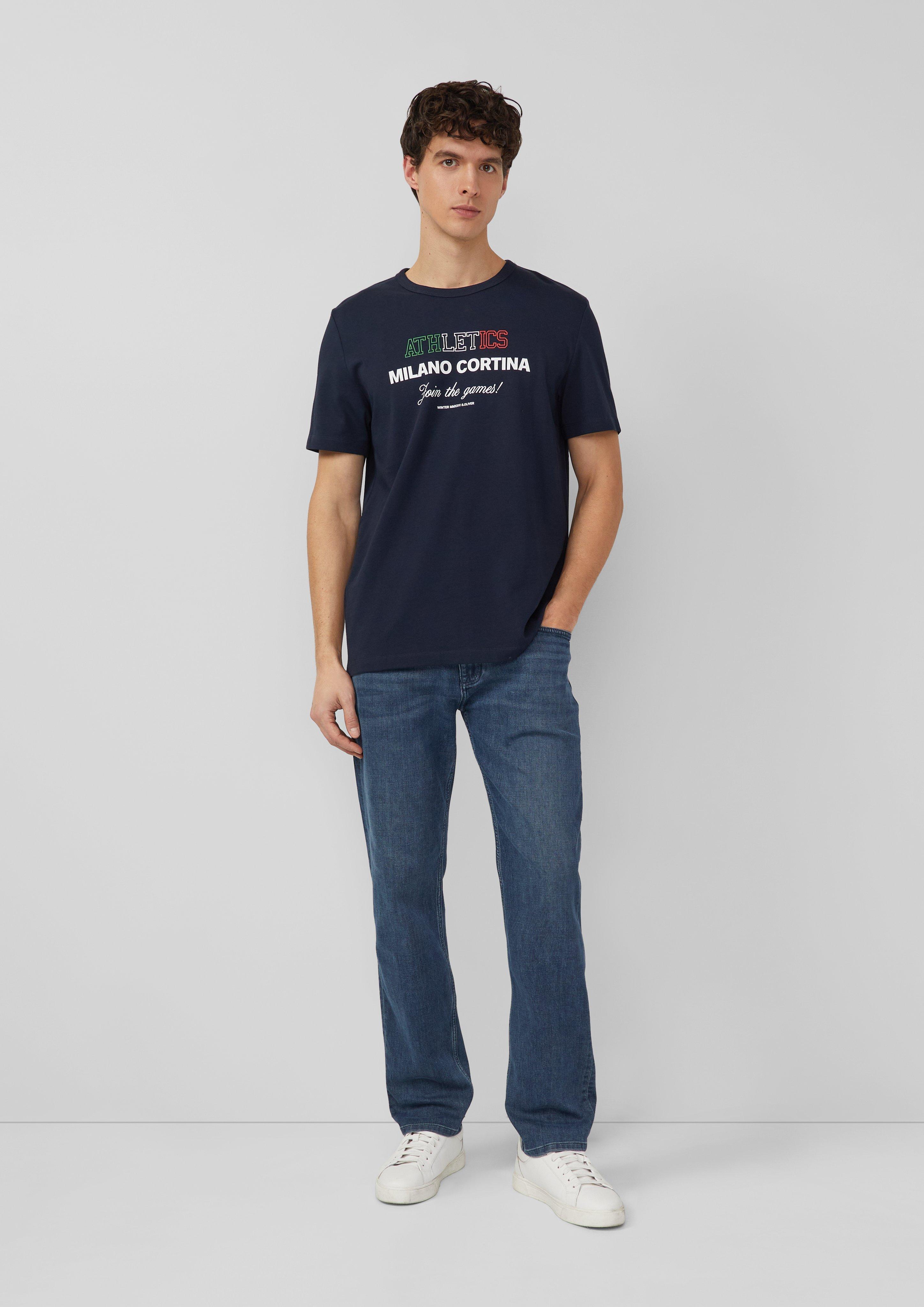 T-shirt in 59D2, 02D4, 59D3, 02D6 & 59D5