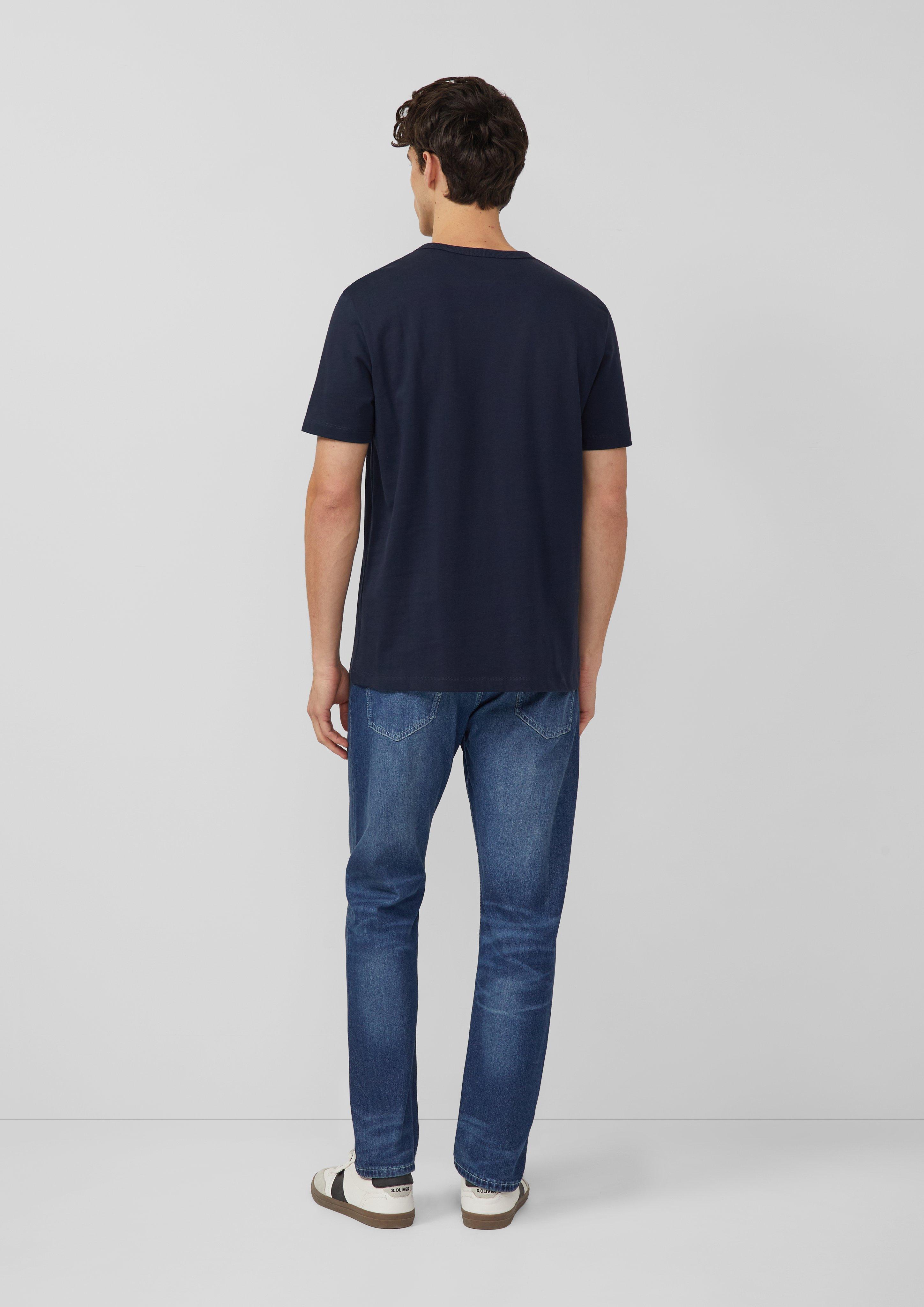 T-shirt in 59D3, 02D4, 02D6, 59D2 & 59D5