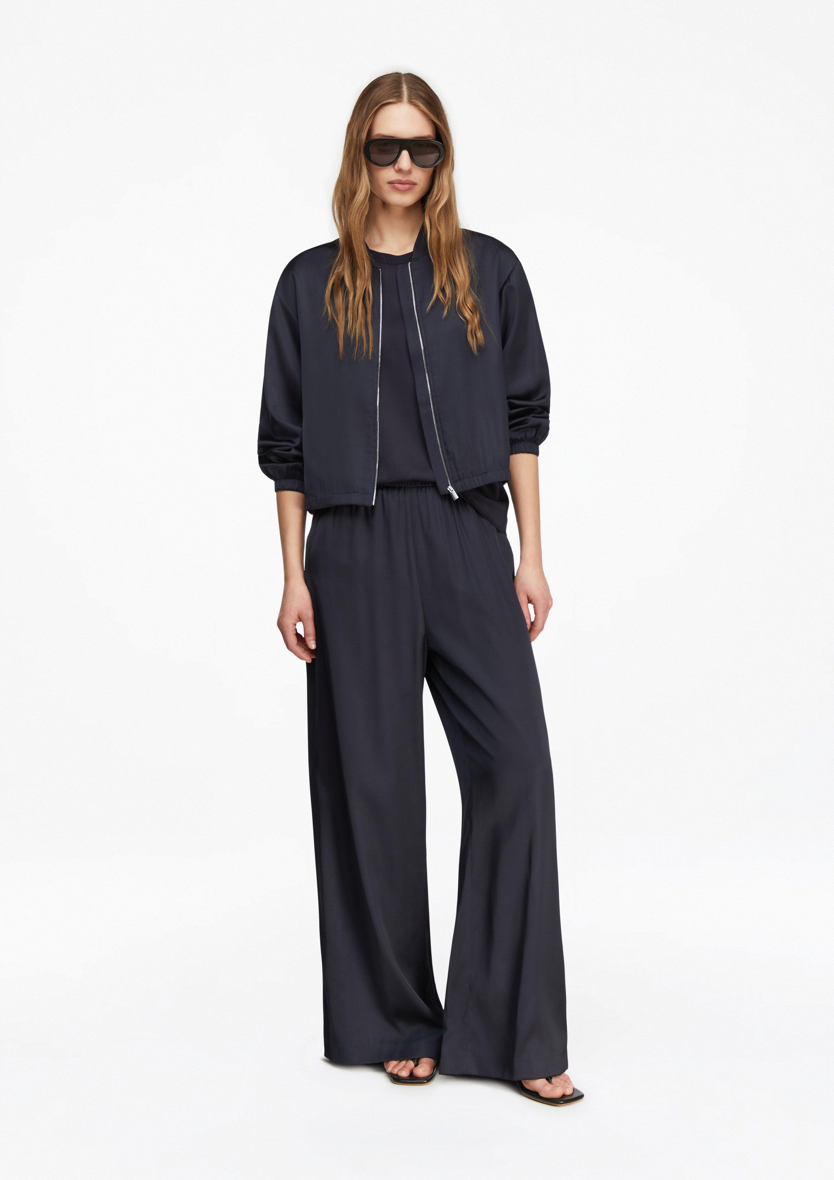 T-Shirt in 5976 & 0403