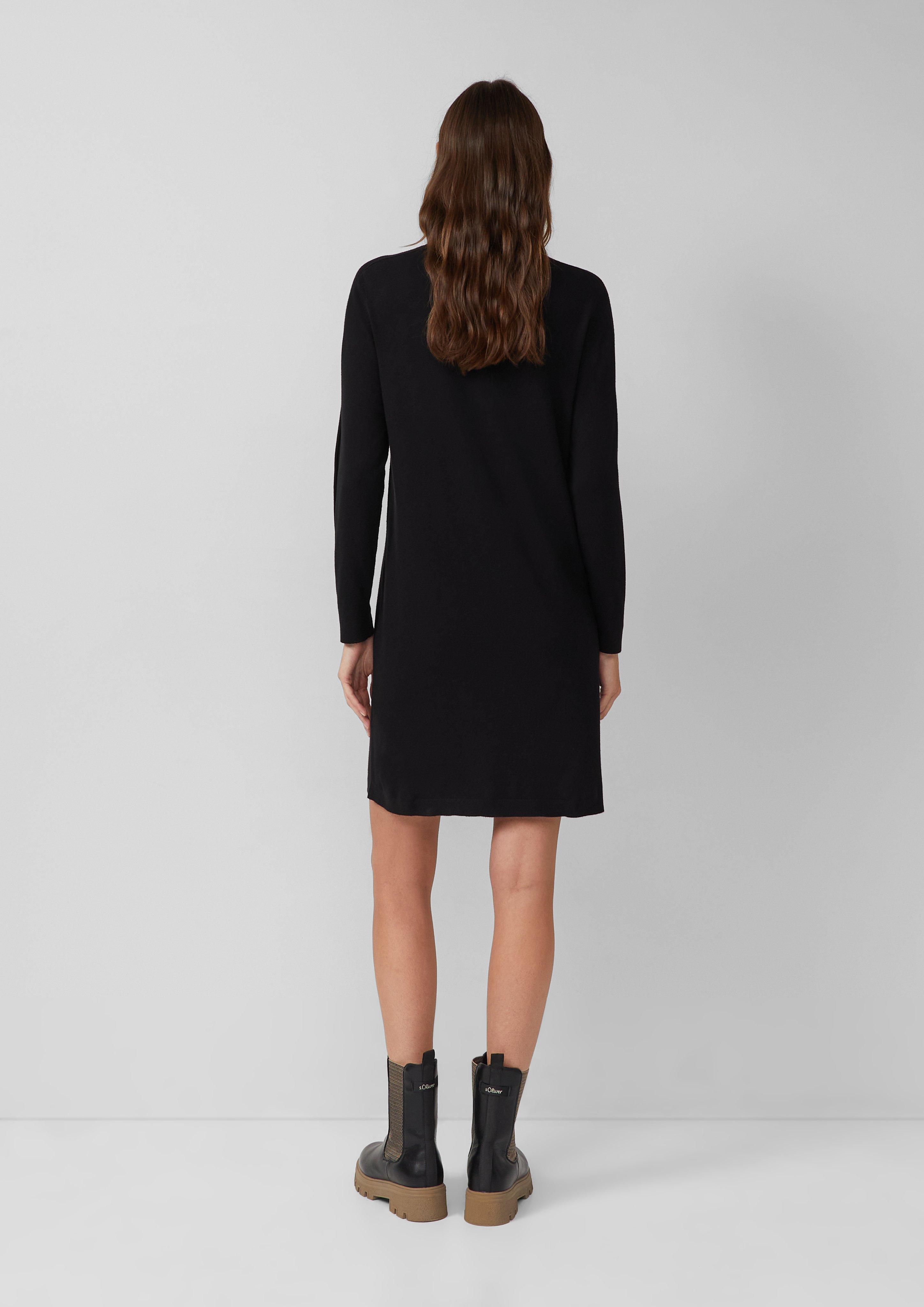 Robe in 9999, 8945, 3902 & 97W3