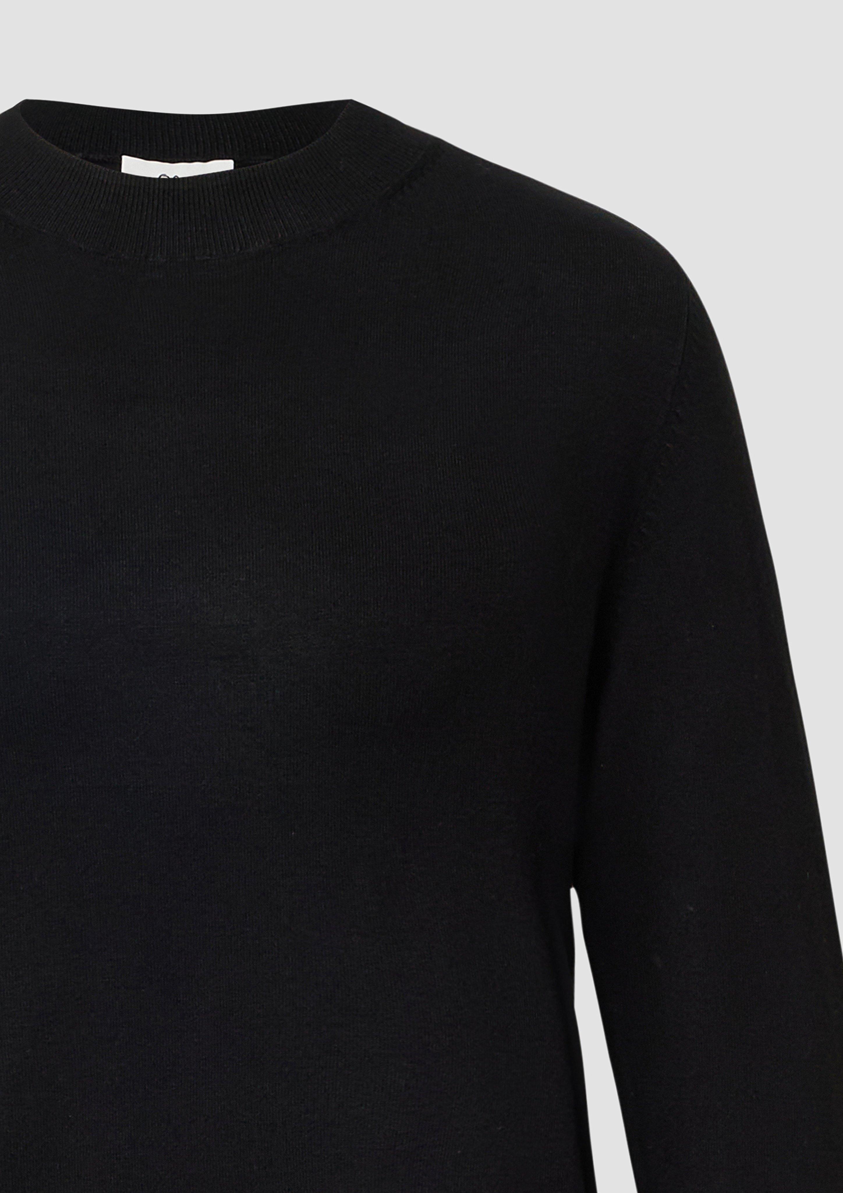 Robe in 9999, 8945, 3902 & 97W3