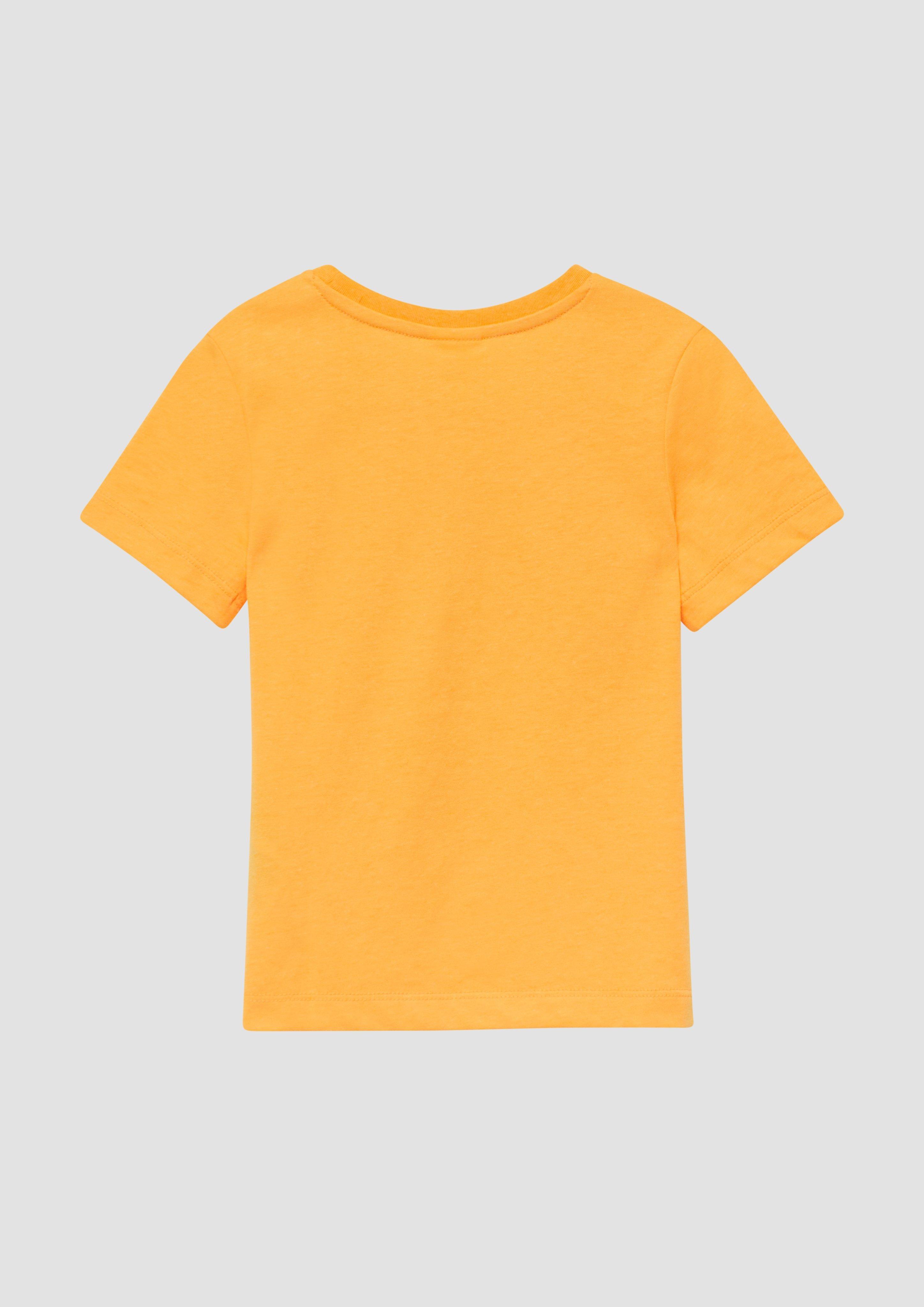 T-shirt in 2440, 6524 & 0100