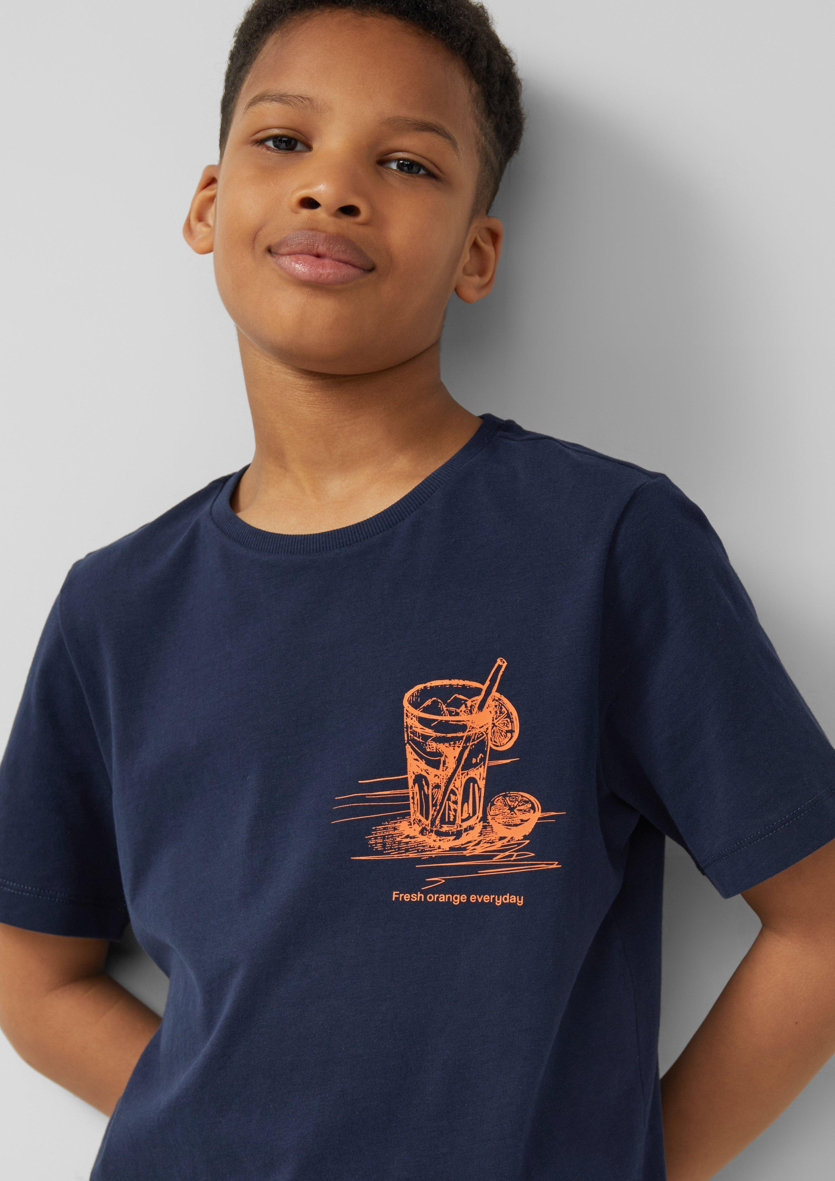 T-Shirt in 5952, 0100 & 6524