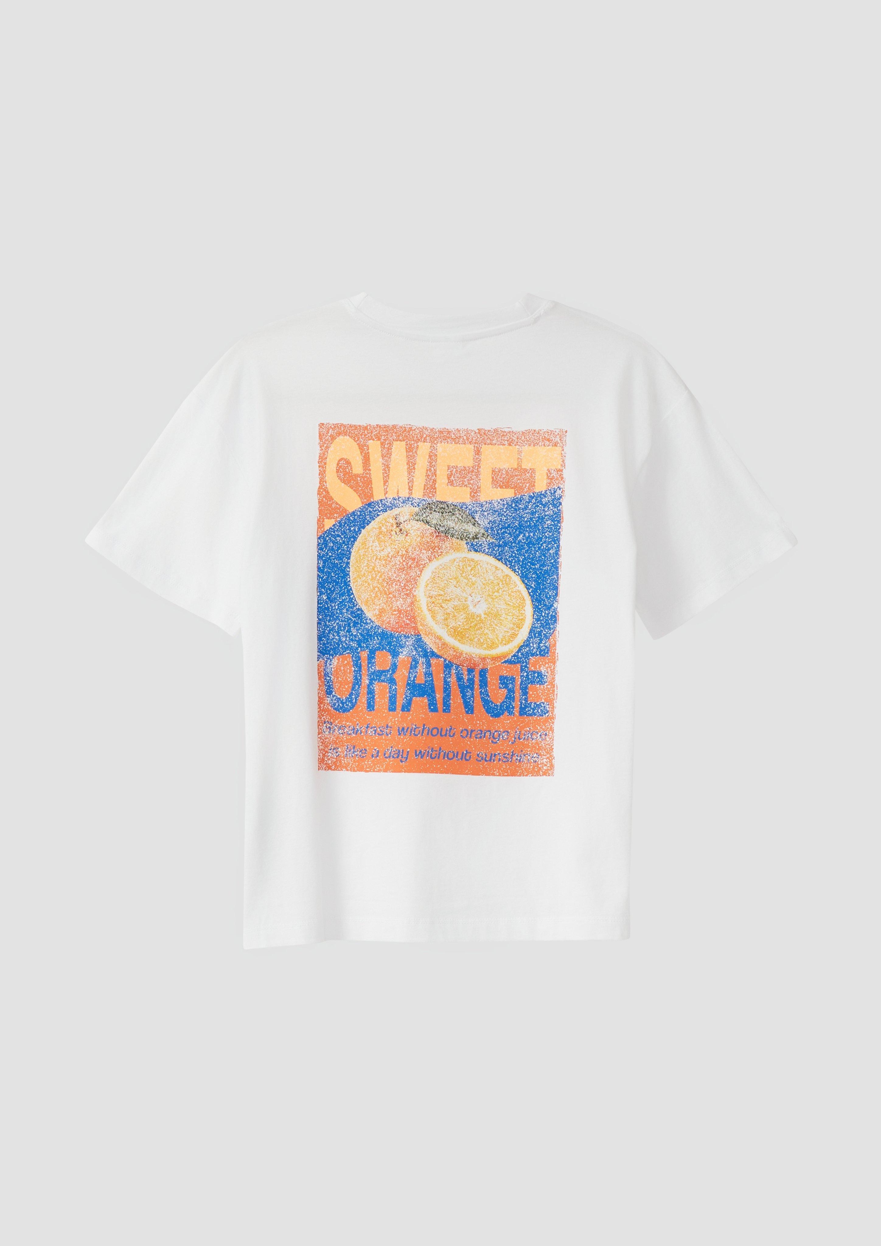 T-Shirt in 0100, 4927 & 6524