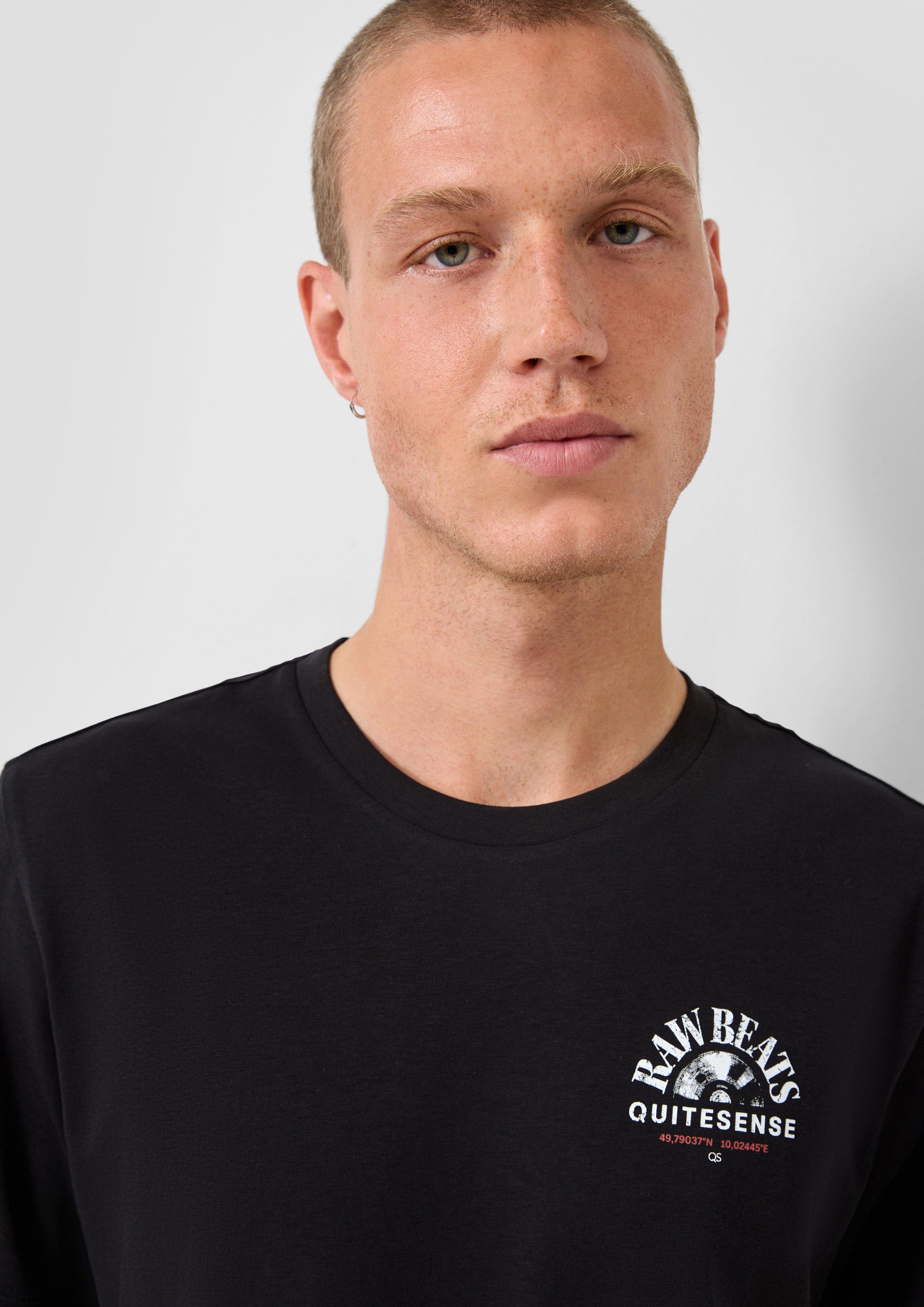 T-shirt in 9999, 0210 & 6140