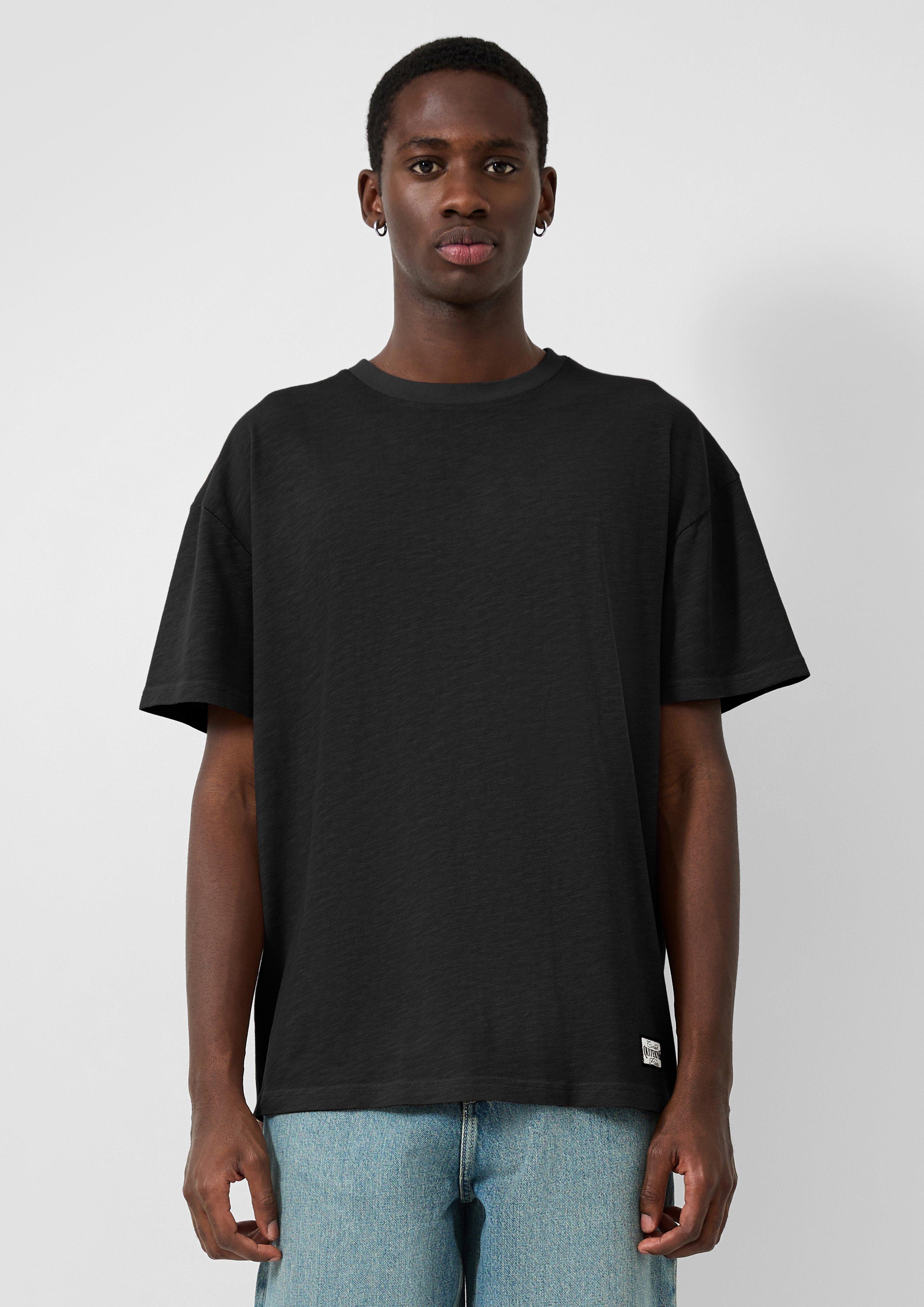 T-Shirt in 9999, 9413 & 6140