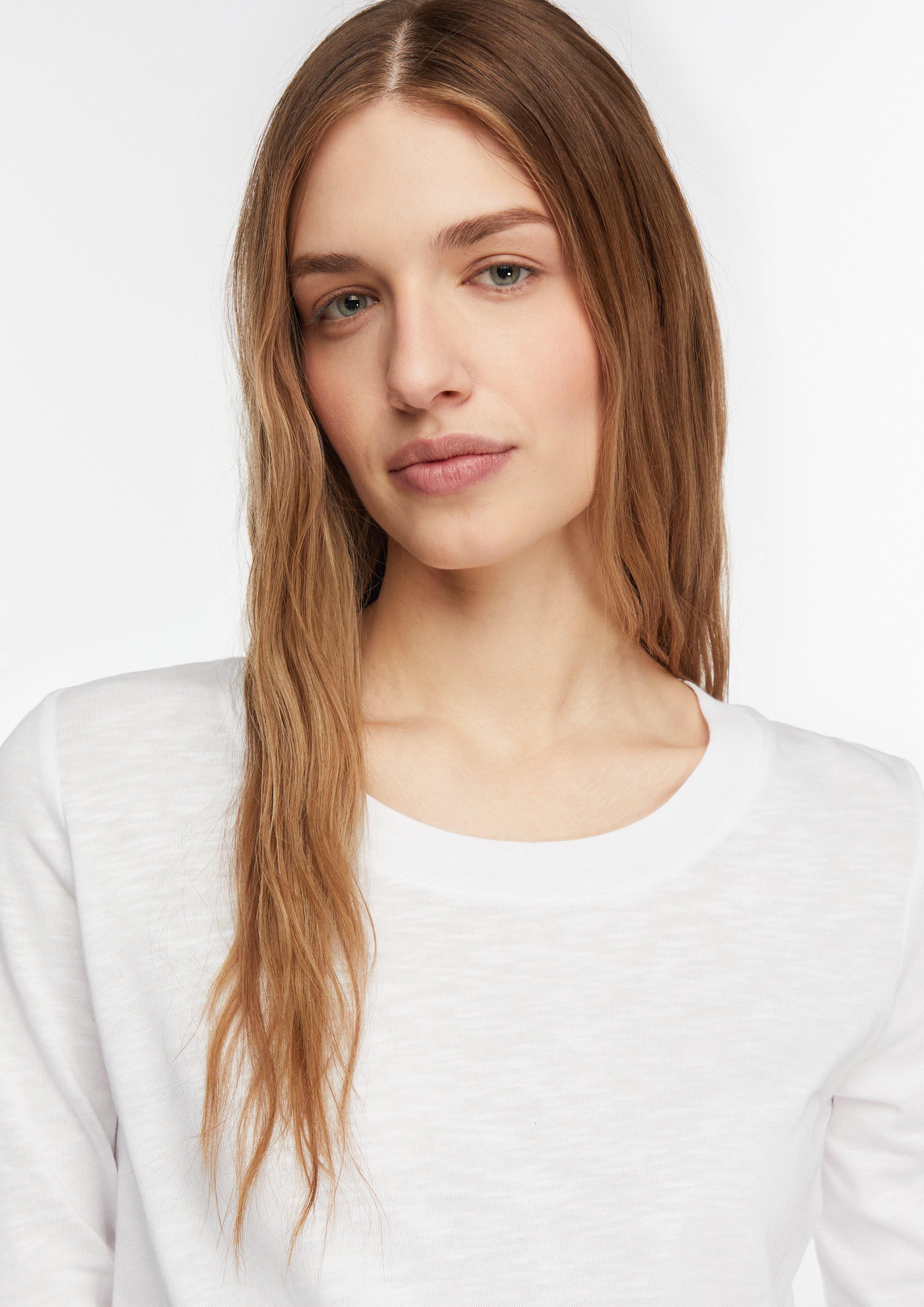 T-Shirt in 0100 & 9300