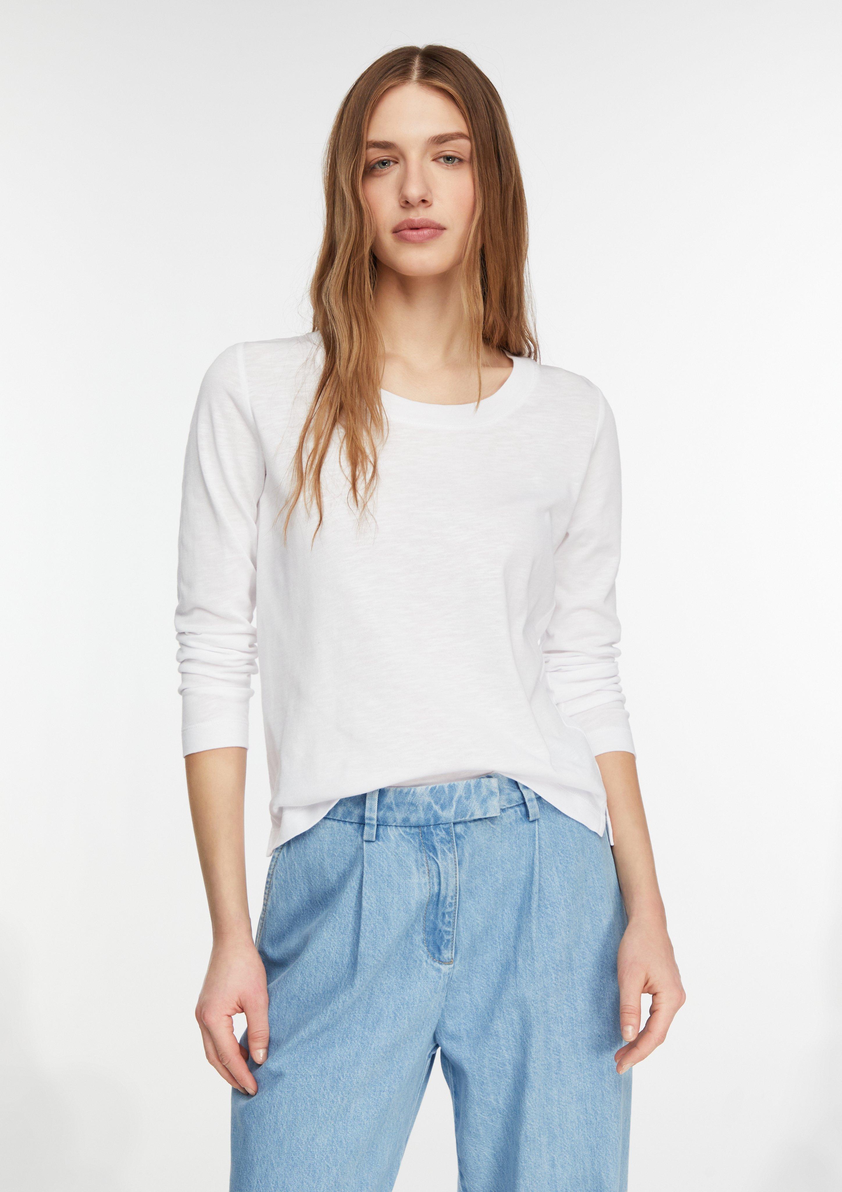 T-Shirt in 0100 & 9300