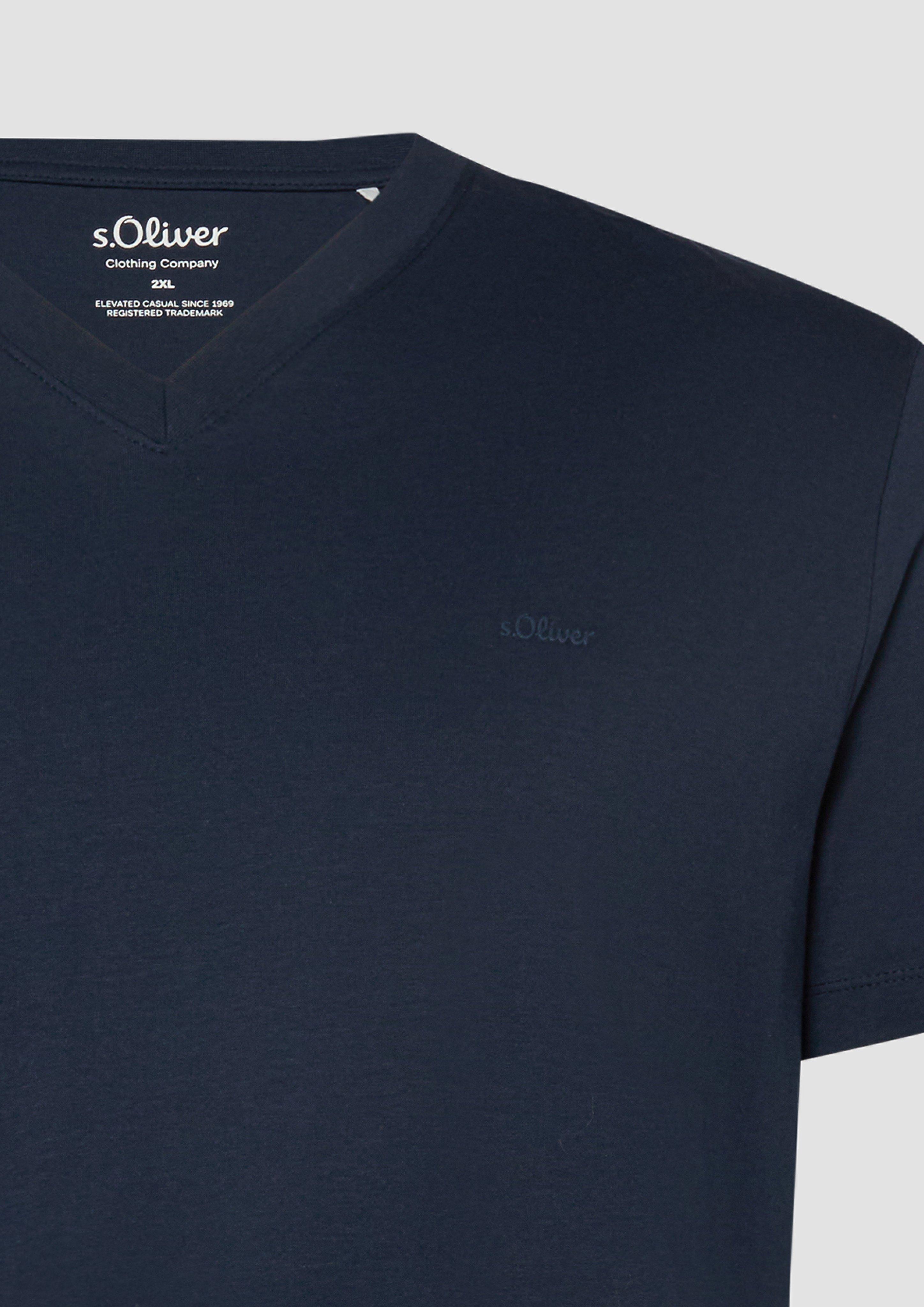 T-shirt in 5978, 7983, 9999, 0100, 6244 & 6122