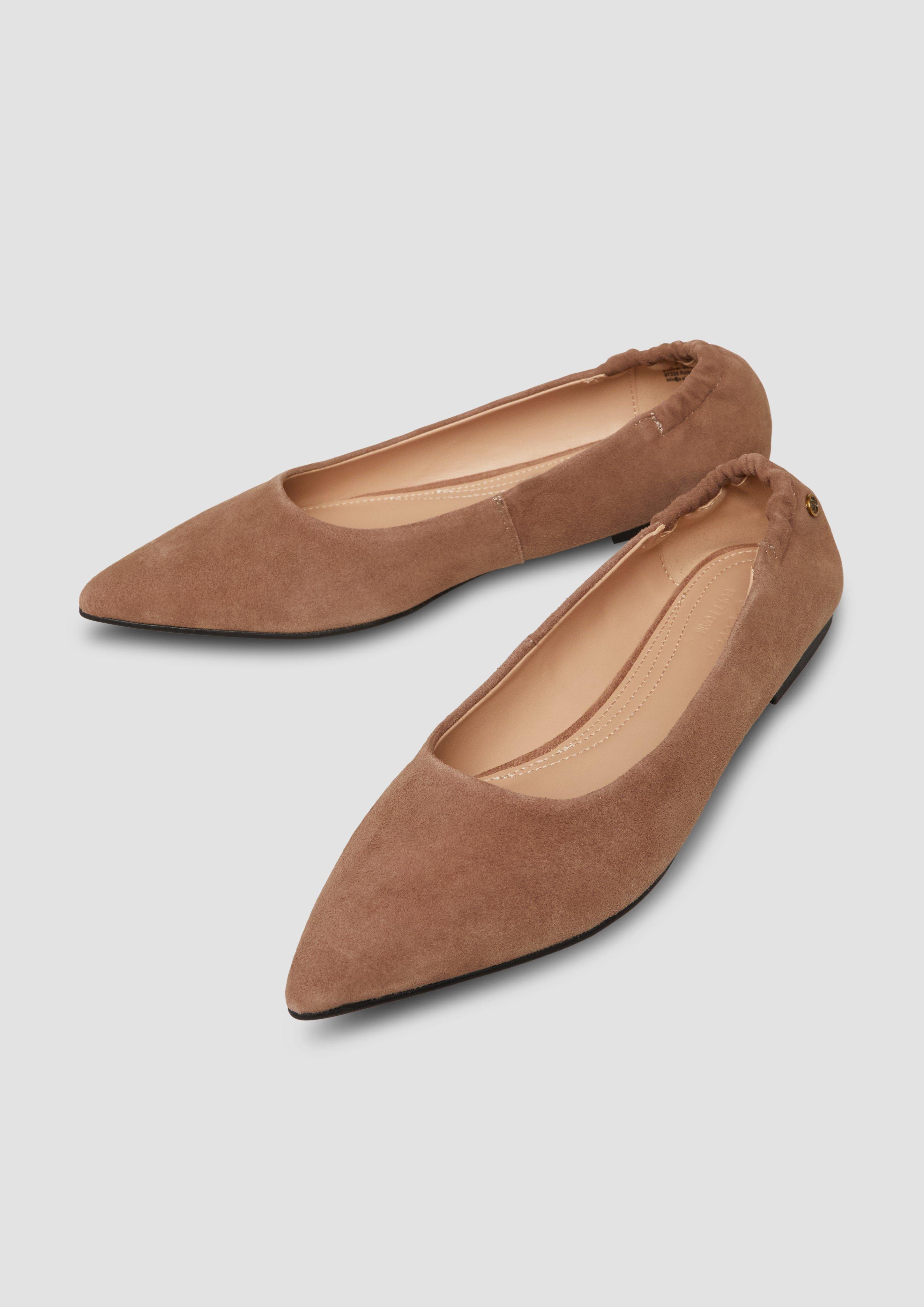 Ballerinas in 7800 & 9999