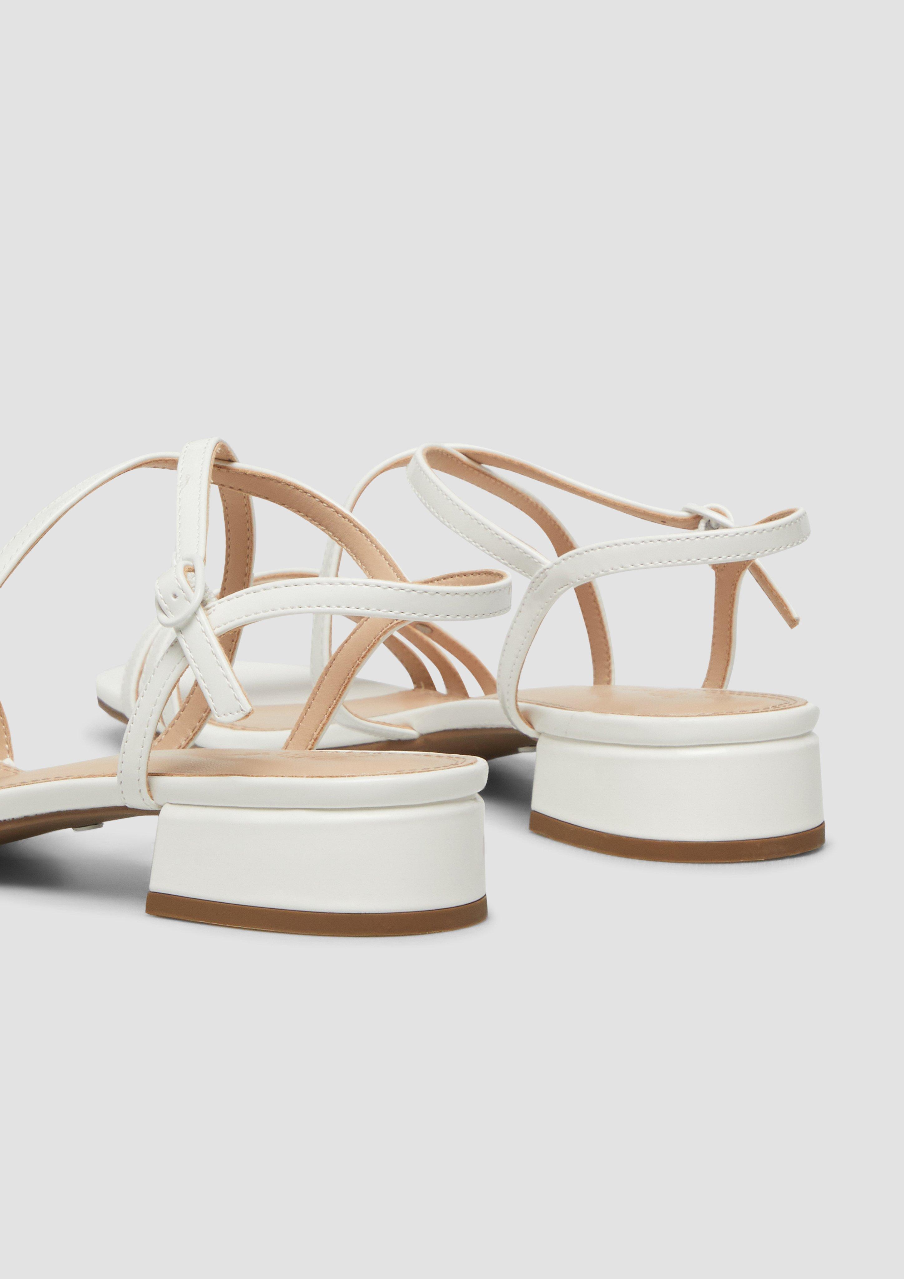 Sandalen in 0100, 3200 & 5959