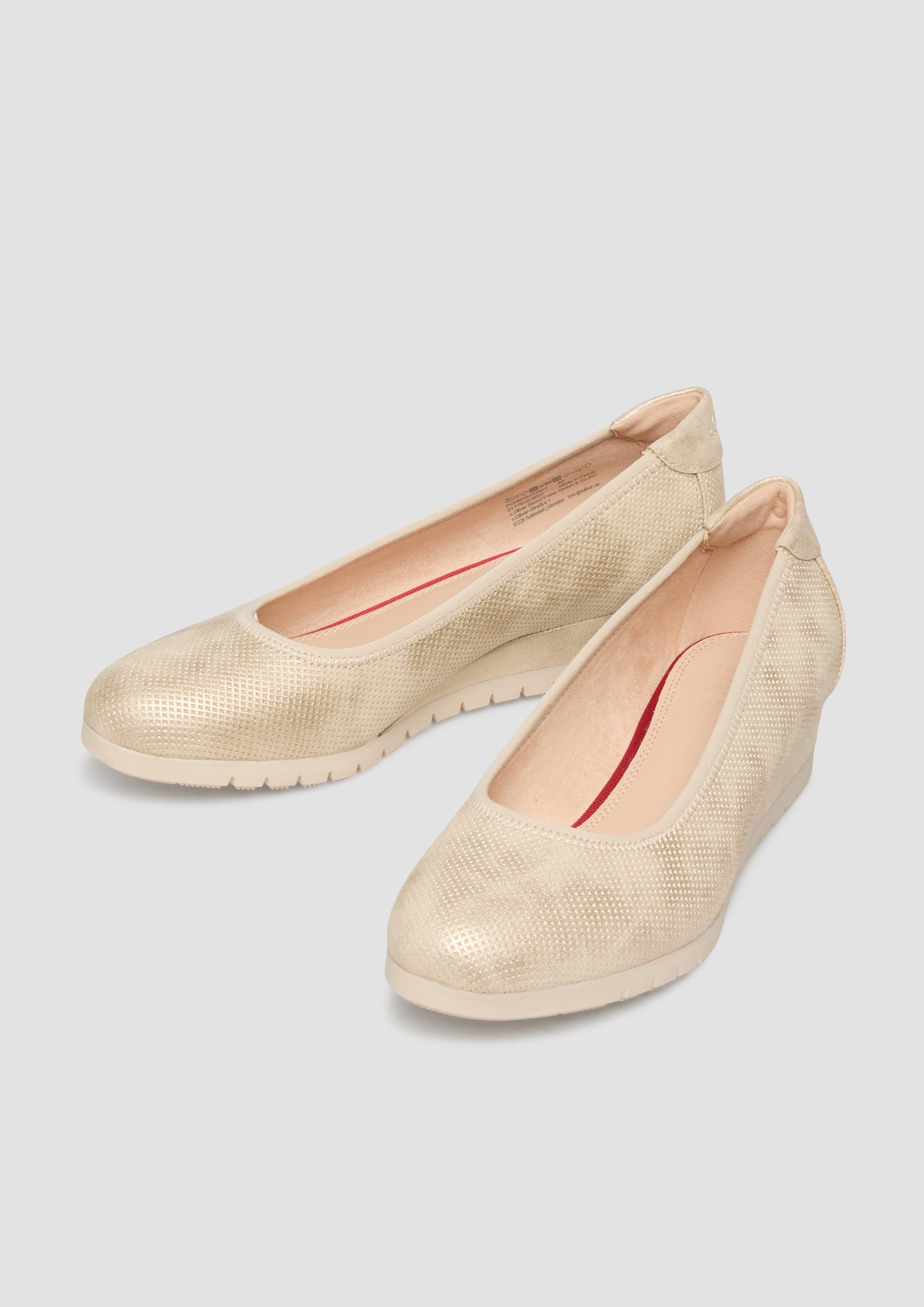 Pumps in 0031 & 9999