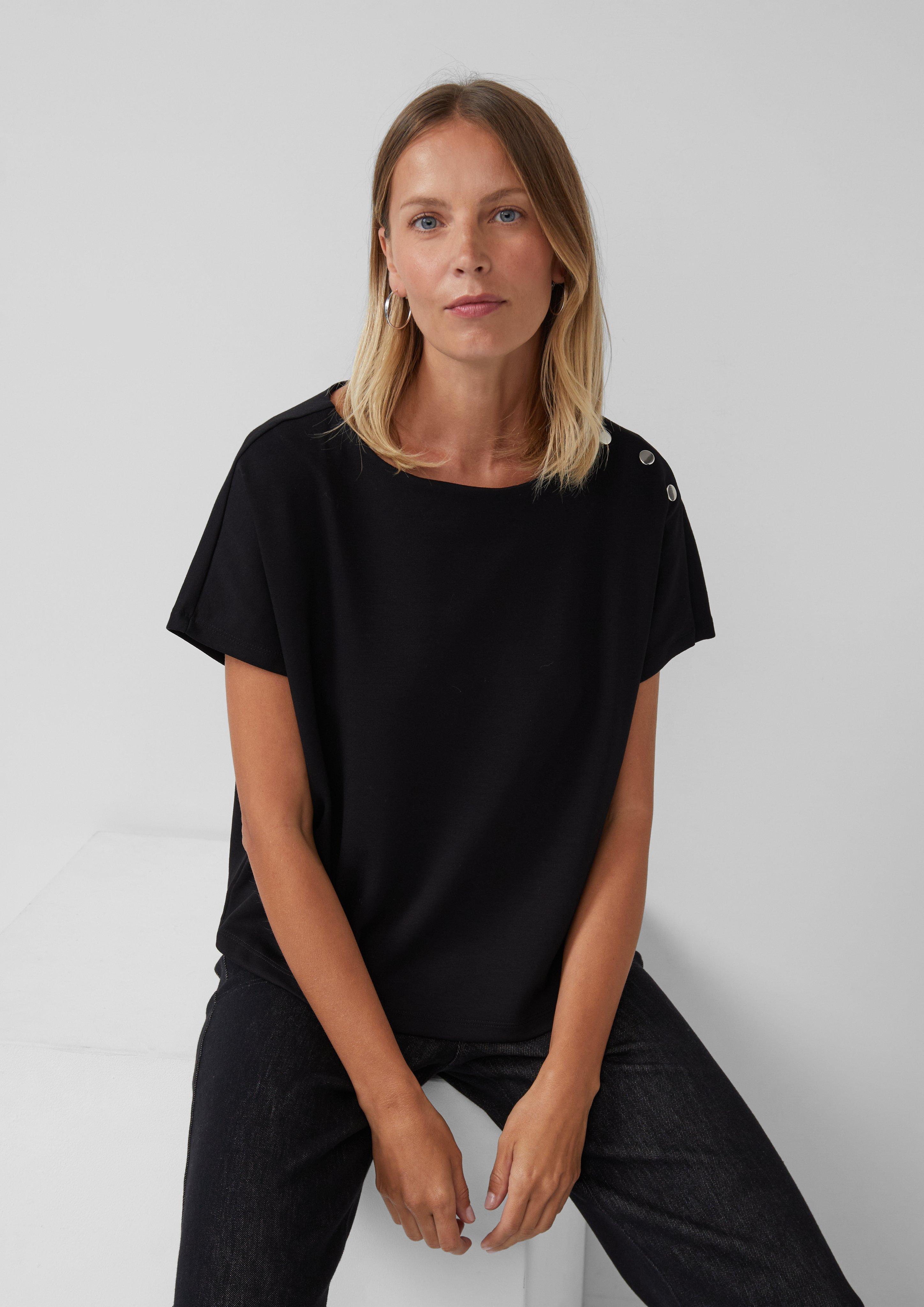 T-Shirt in 9999 & 7993