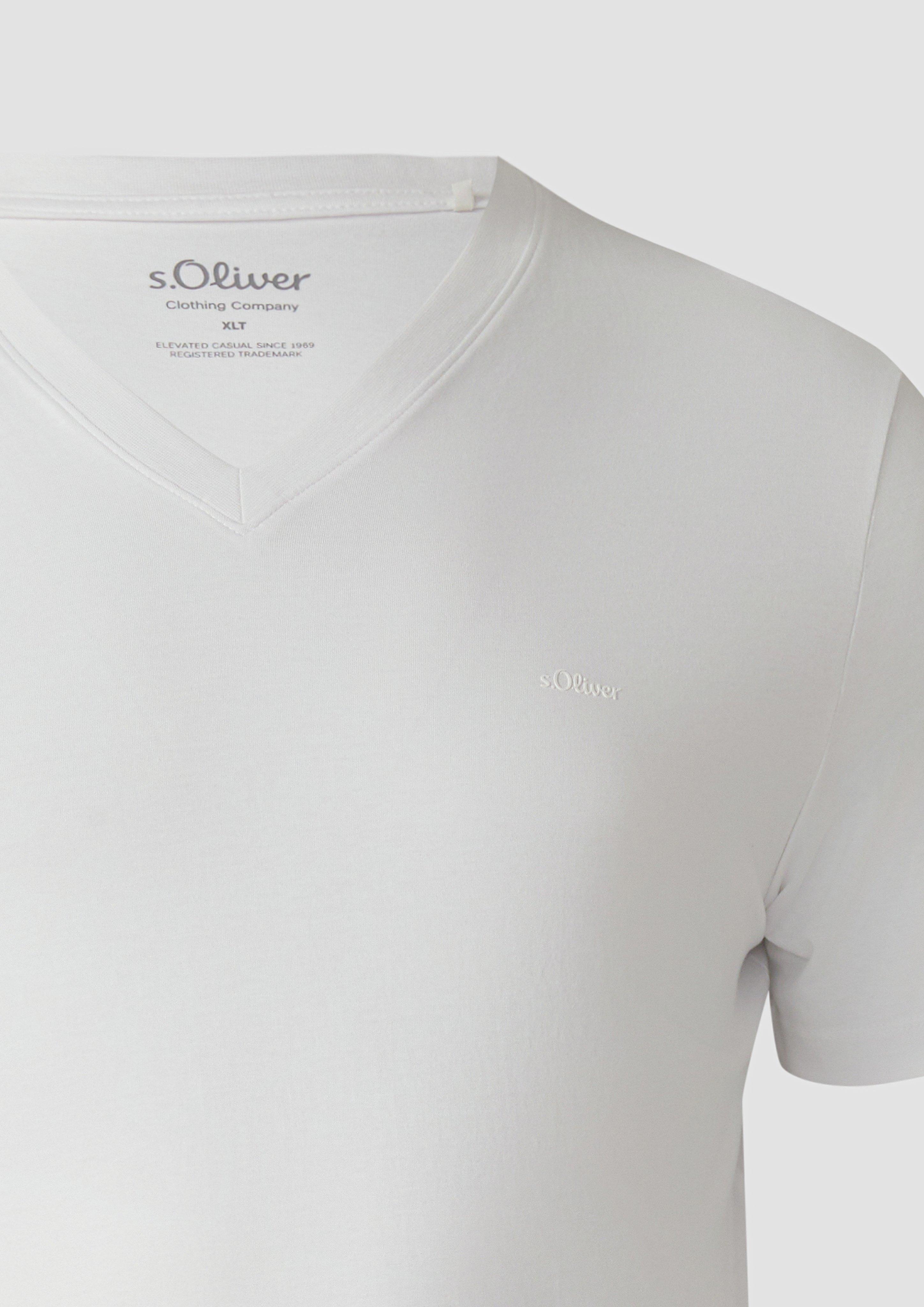 Tričko in 0100, 9999, 6122, 6244, 7983 & 5978