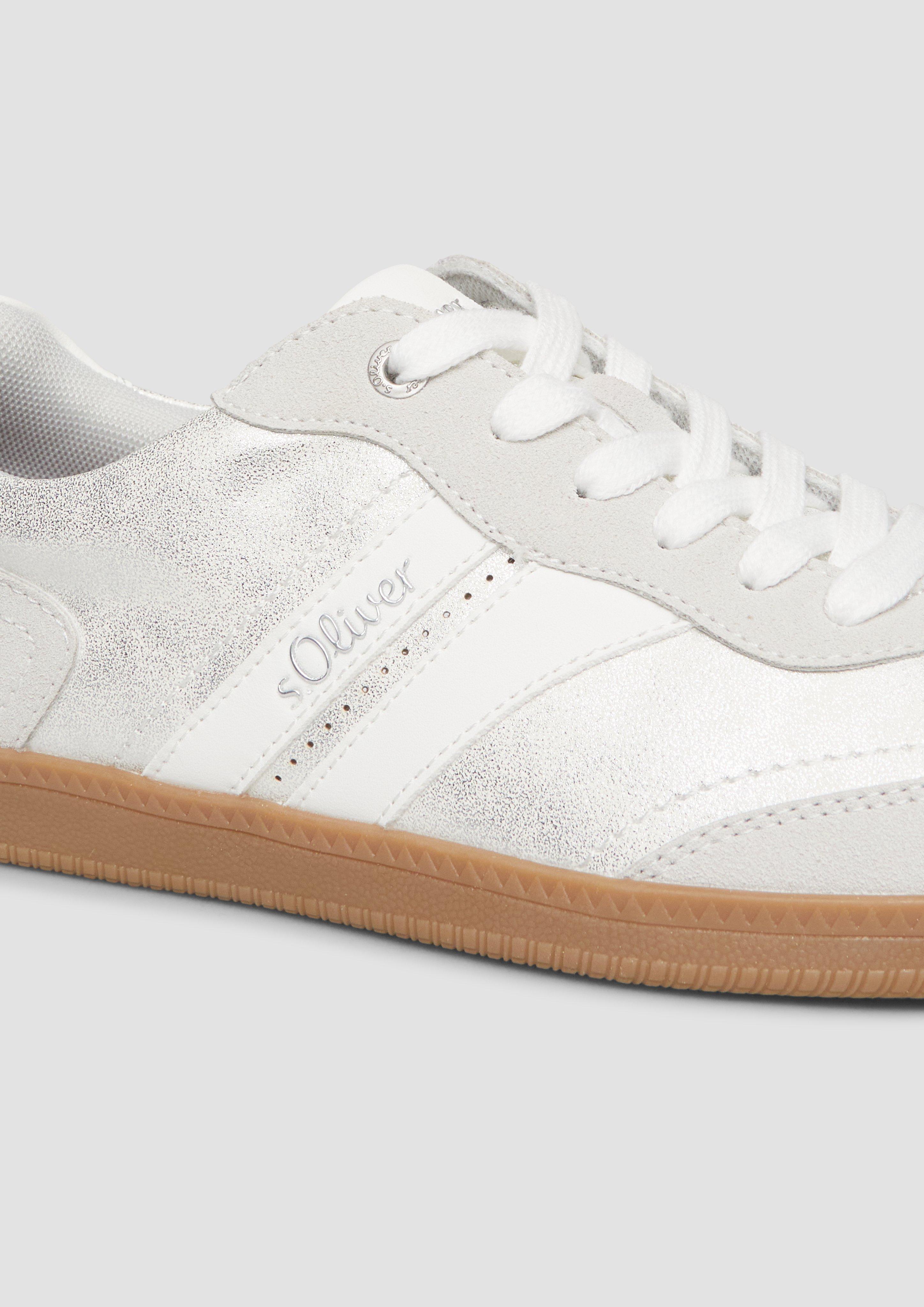 Sneaker in 00D1 & 01D6