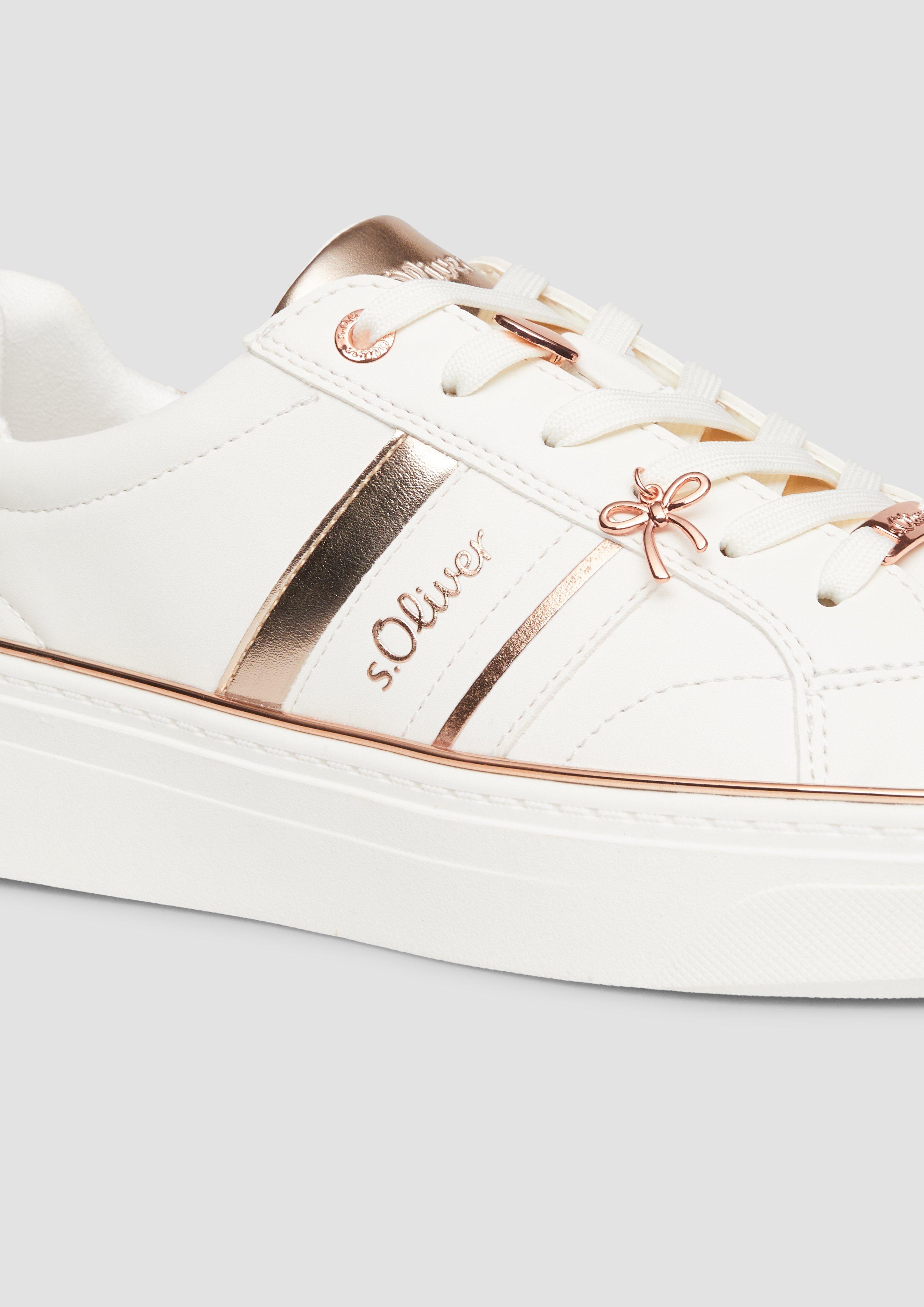 Sneaker in 01H1 & 83D7