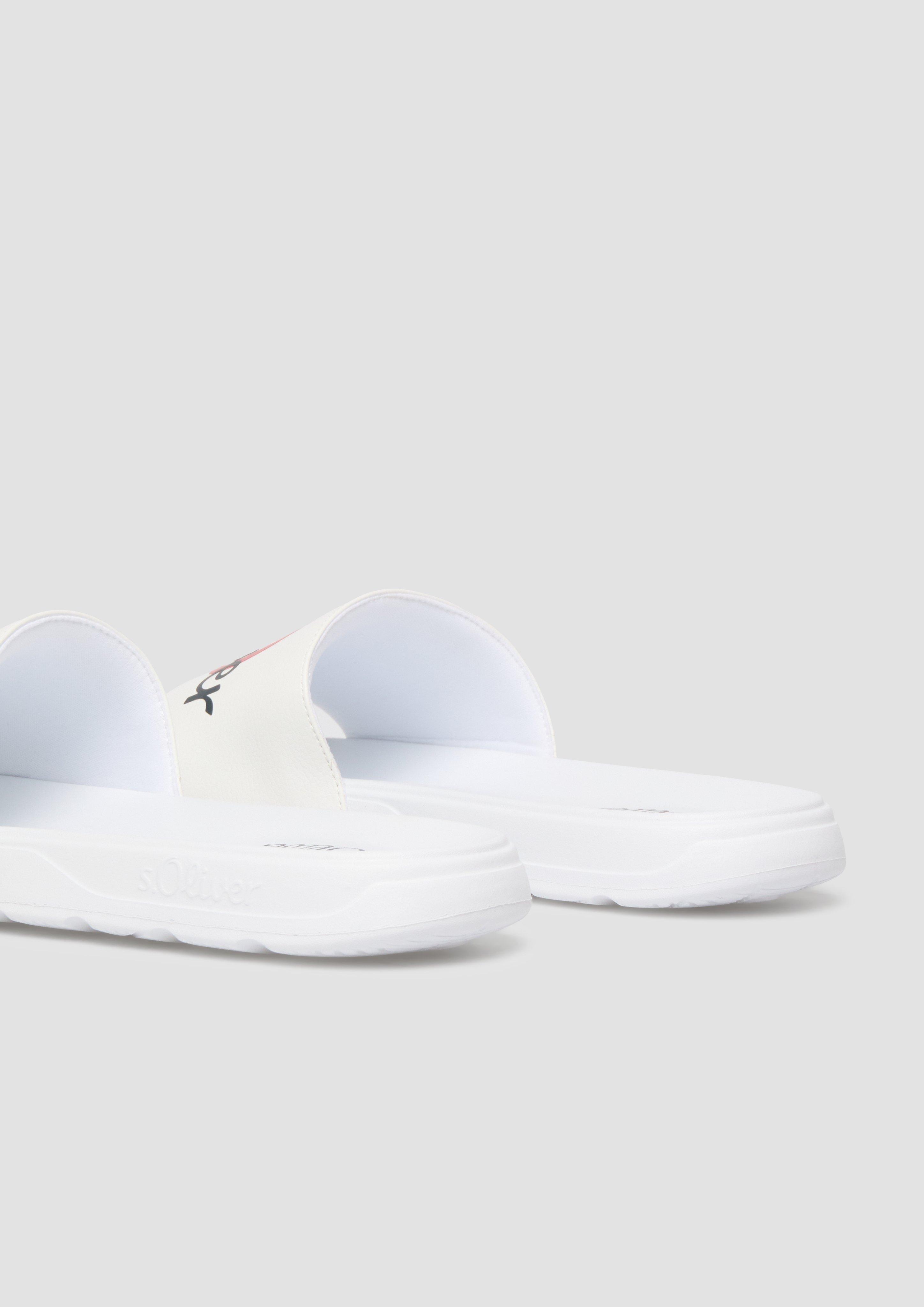 Muiltjes in 0100, 9999 & 5750