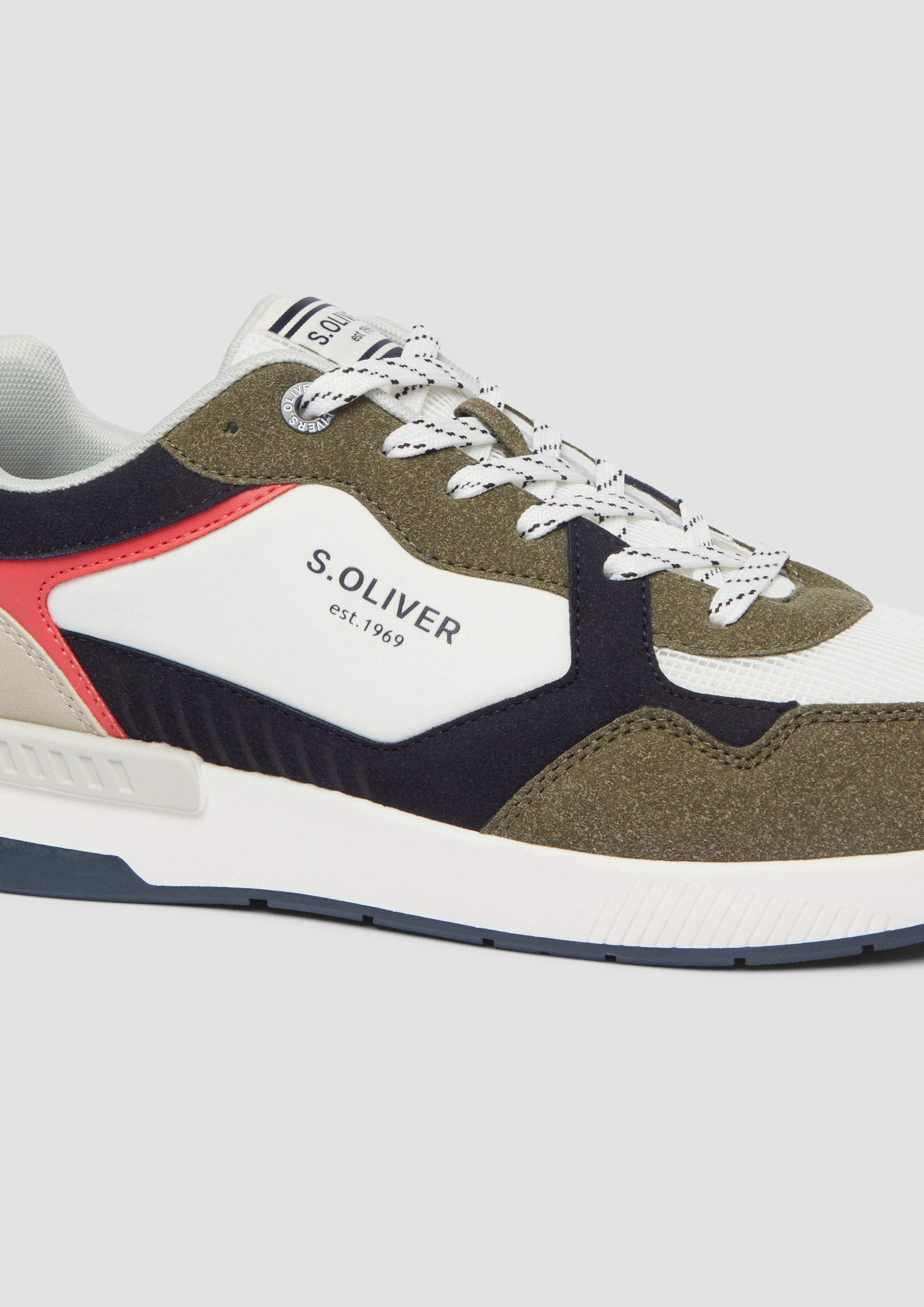 Tenisice in 79D1 & 87D3