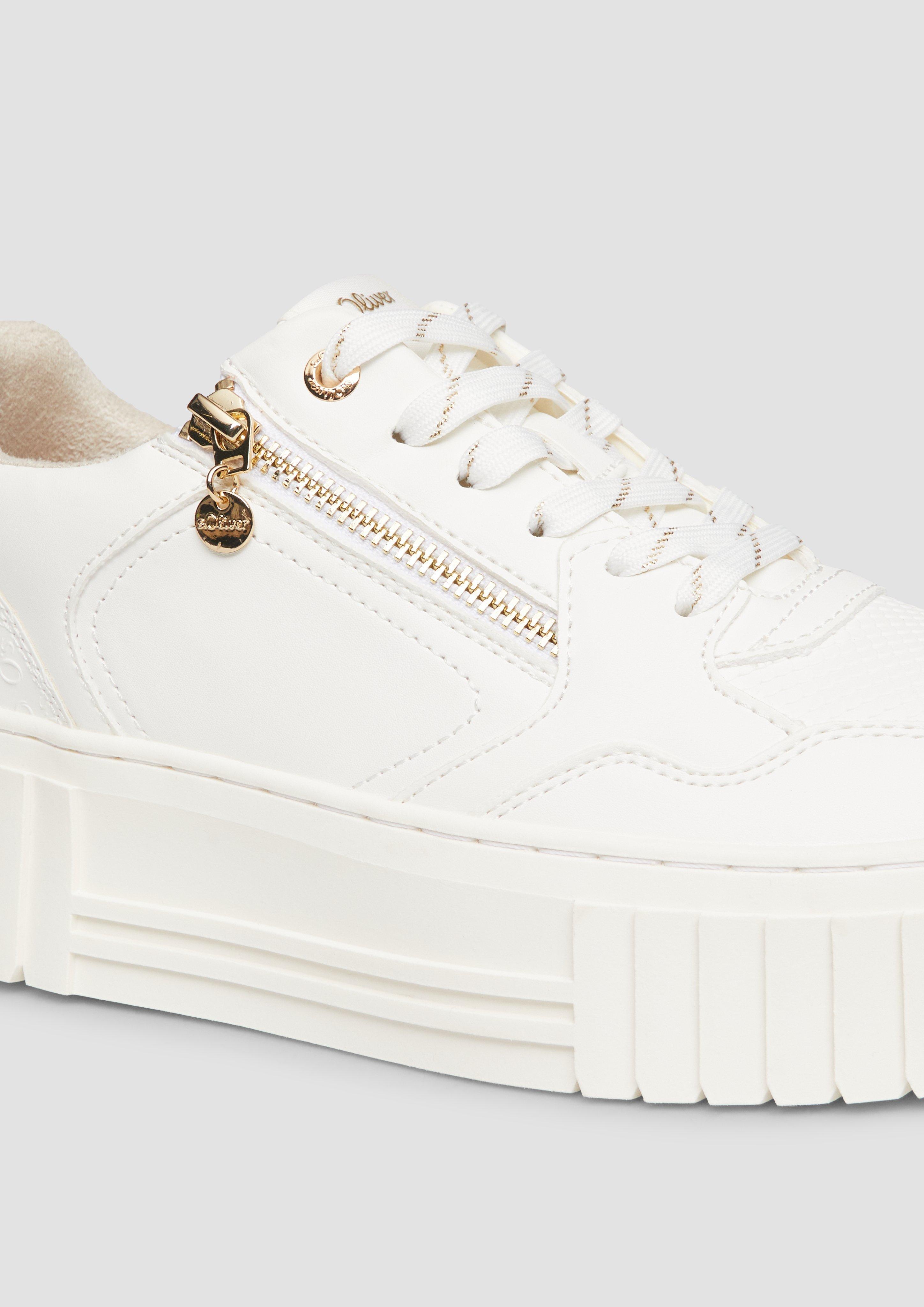 Sneaker in 01E2 & 89D1