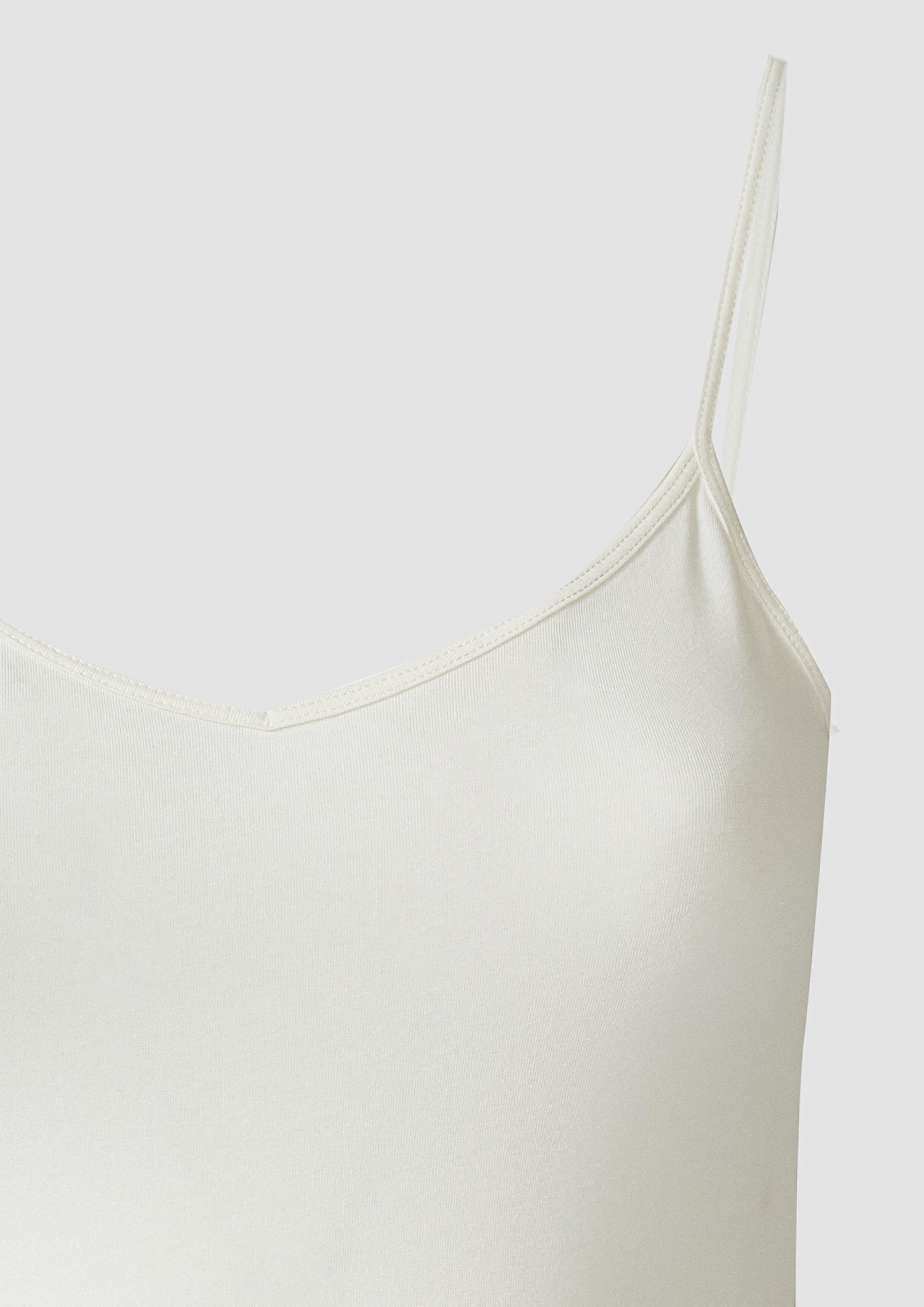 T-shirt in 0200, 4925 & 9999