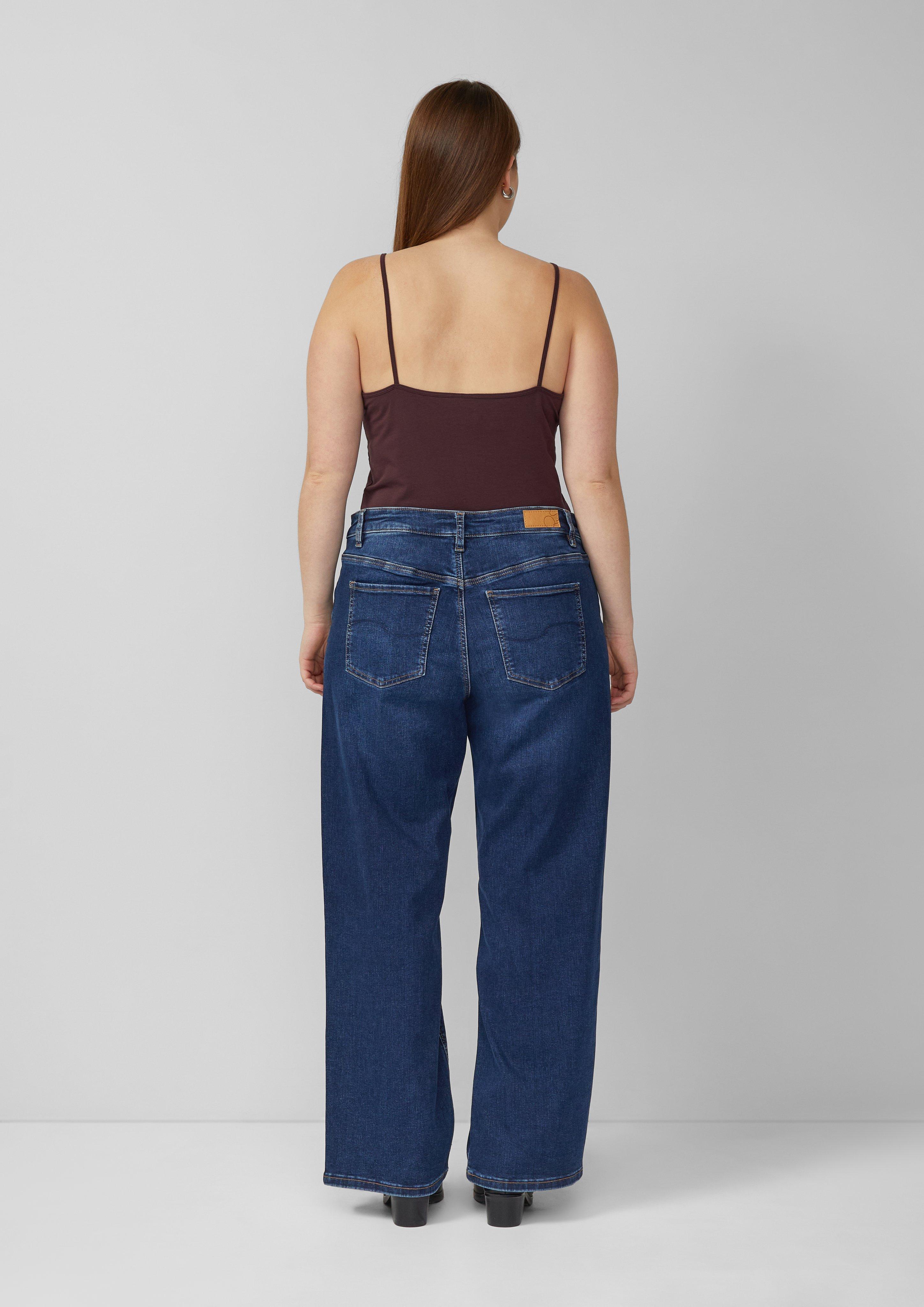 T-shirt in 4925, 0200 & 9999