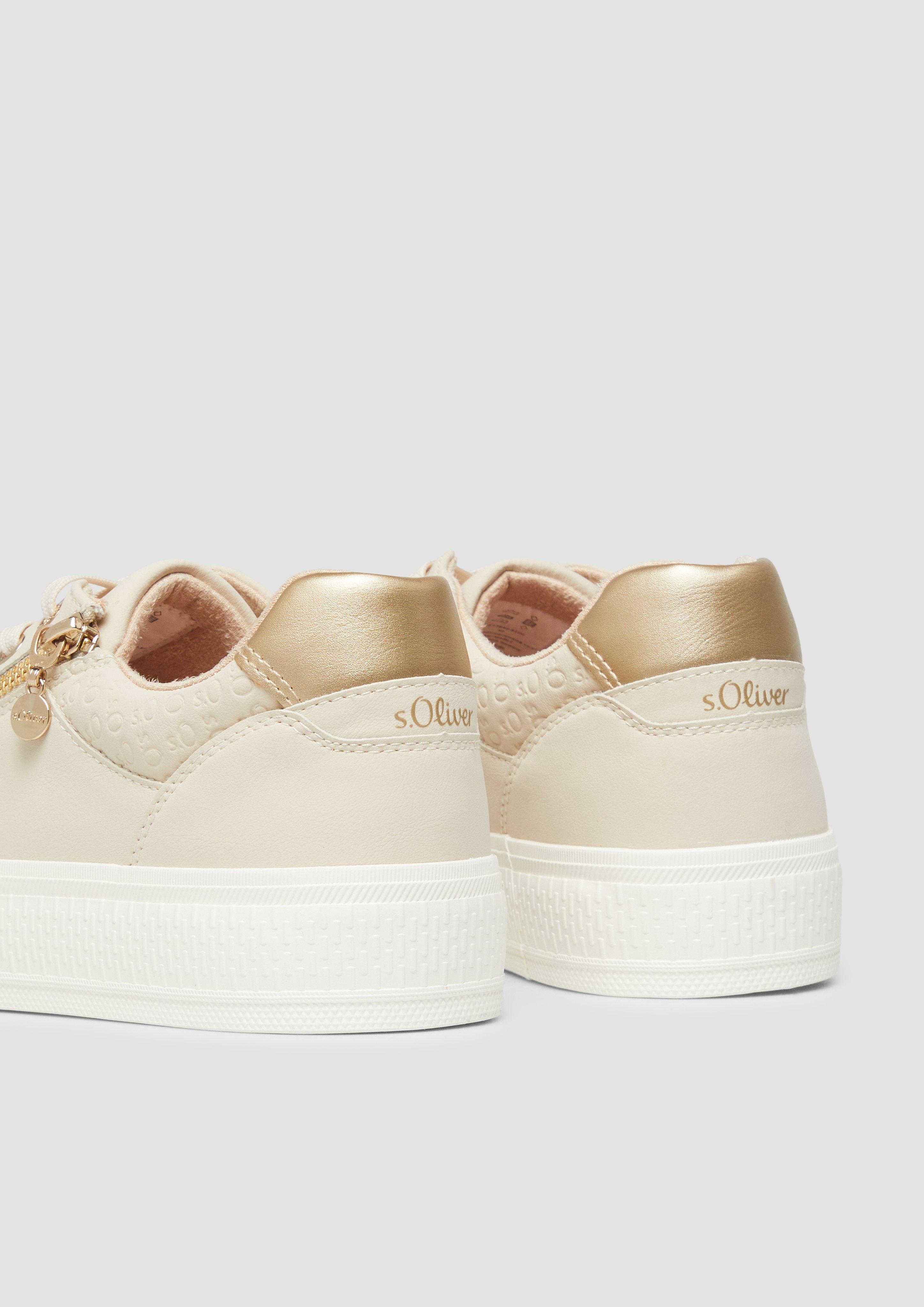 tenisice in 8100, 5750 & 0100