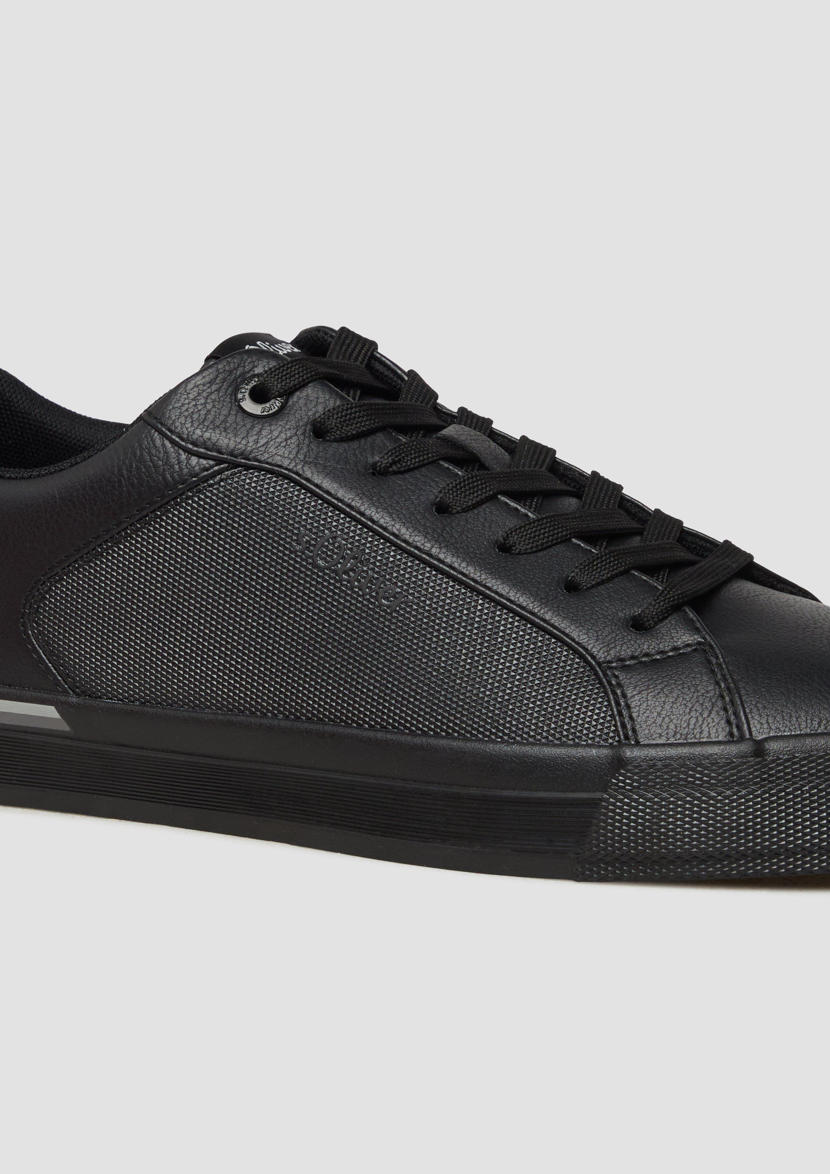 Sneaker in 99E4, 5750 & 0100