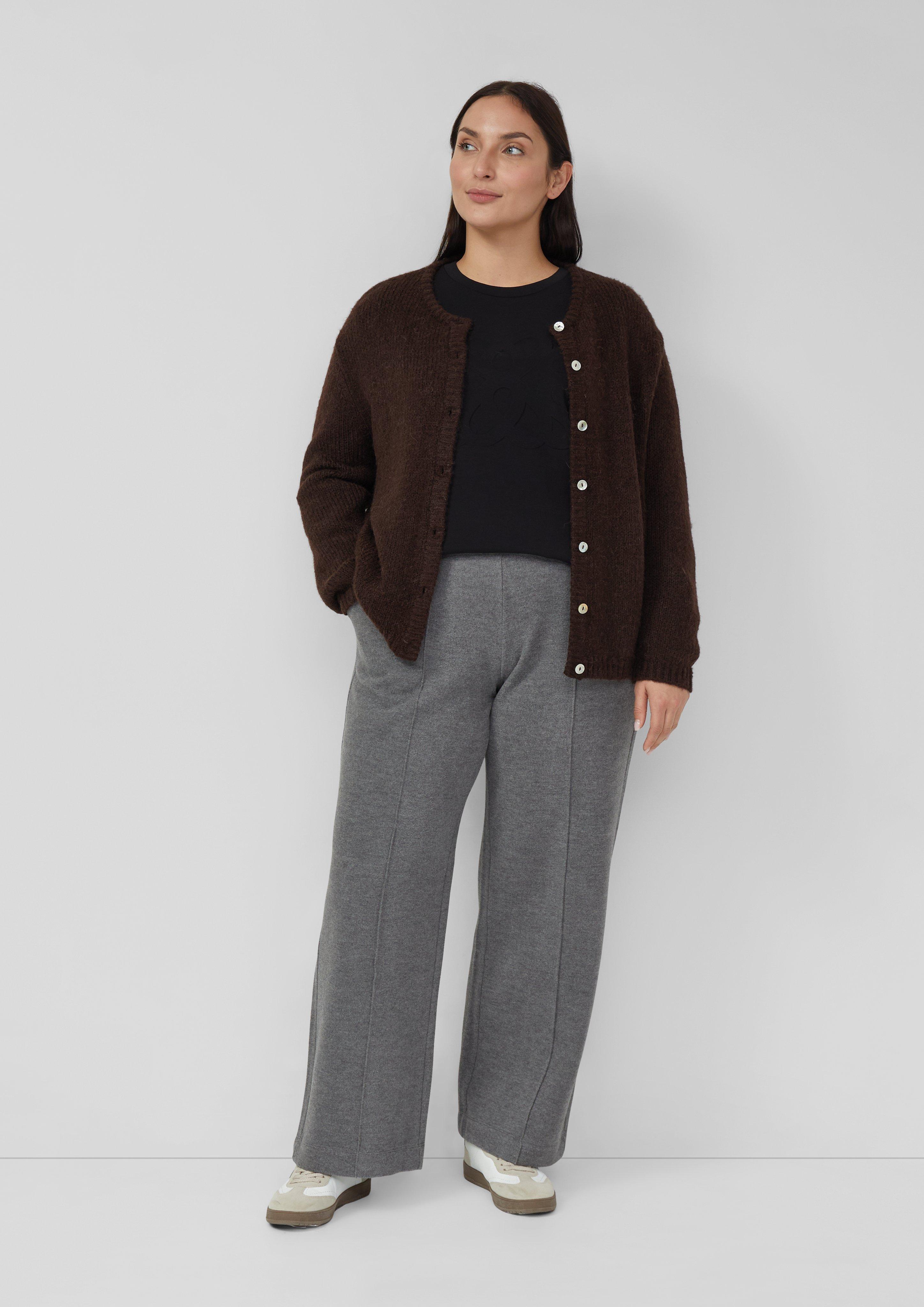 Sweatshirt in 99D0 & 39D0