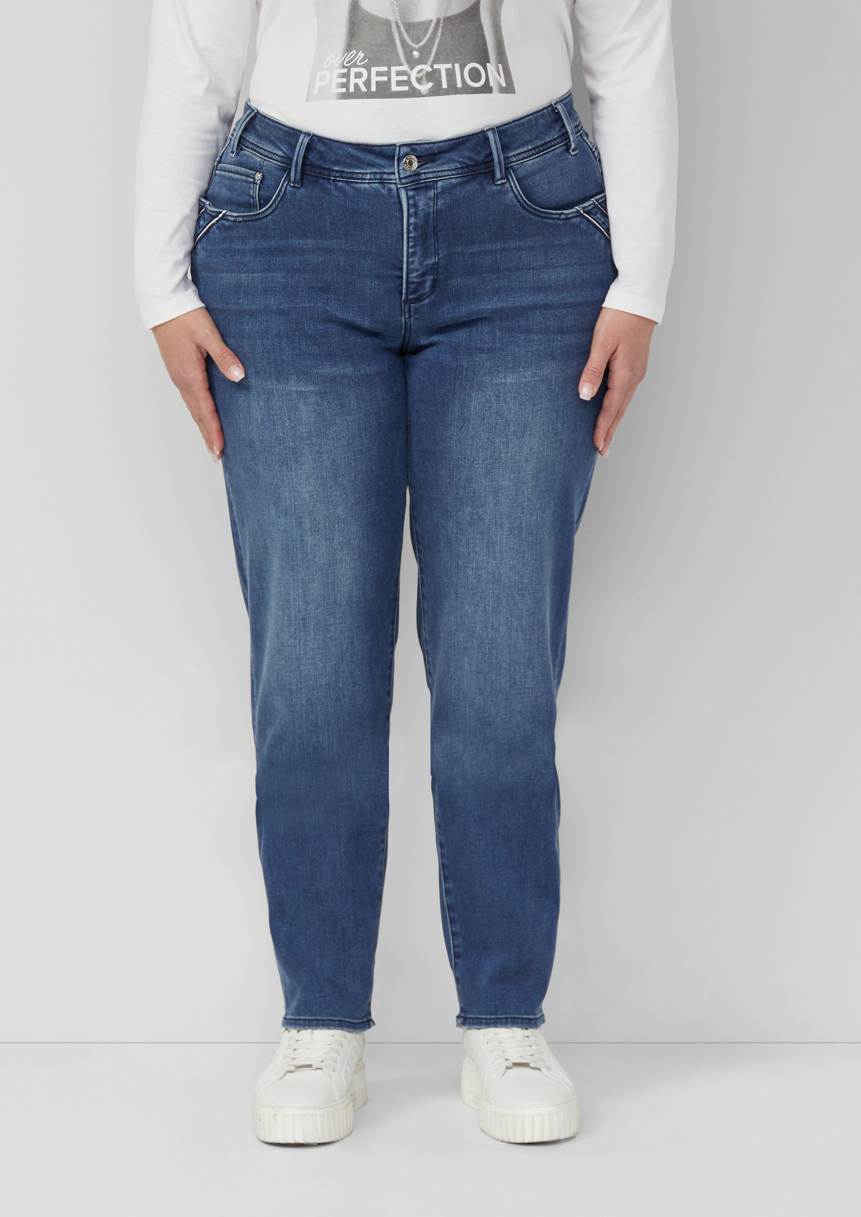 Jeans in 58Z7 & 99Z7