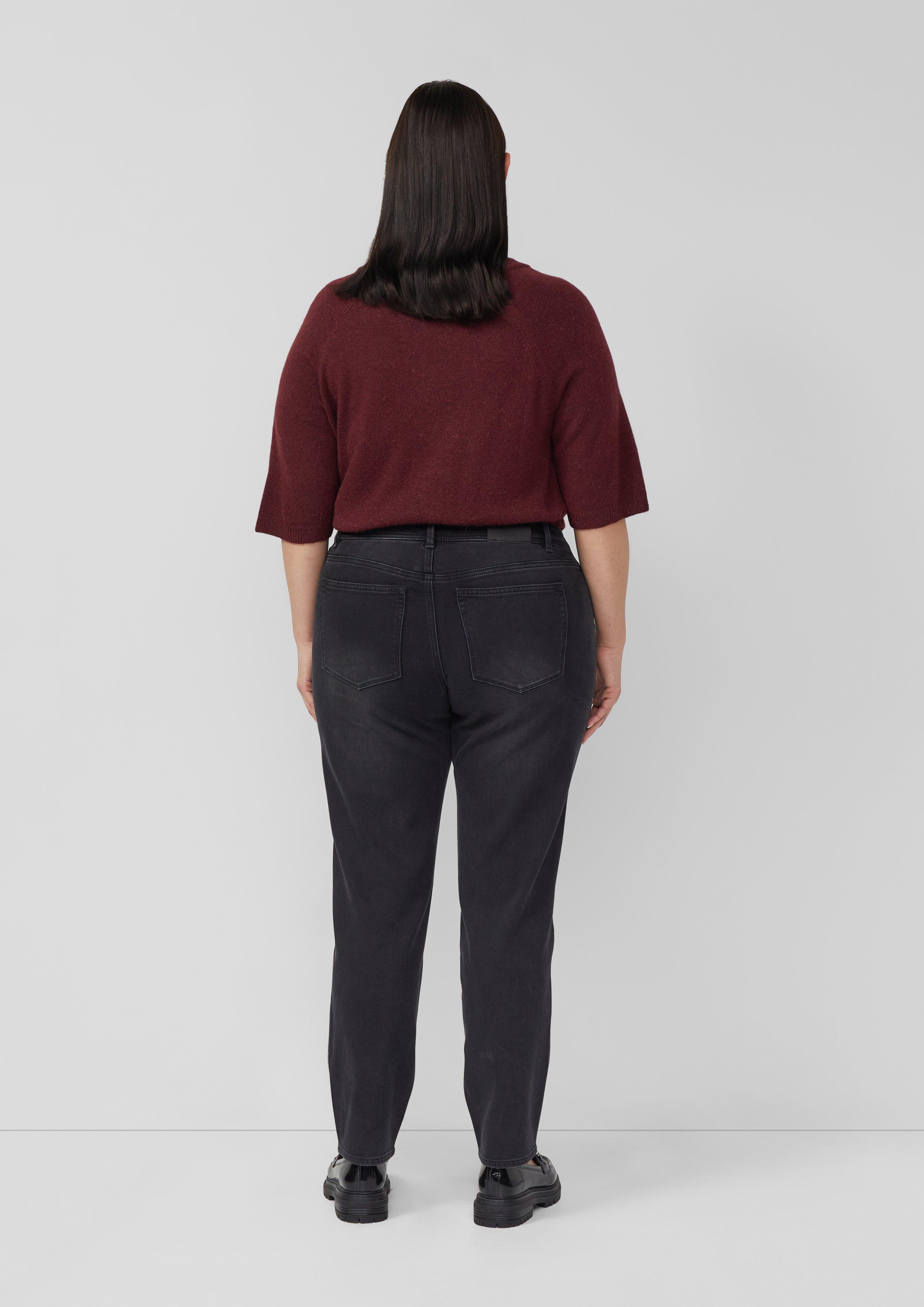 Jeans in 99Z7 & 58Z7