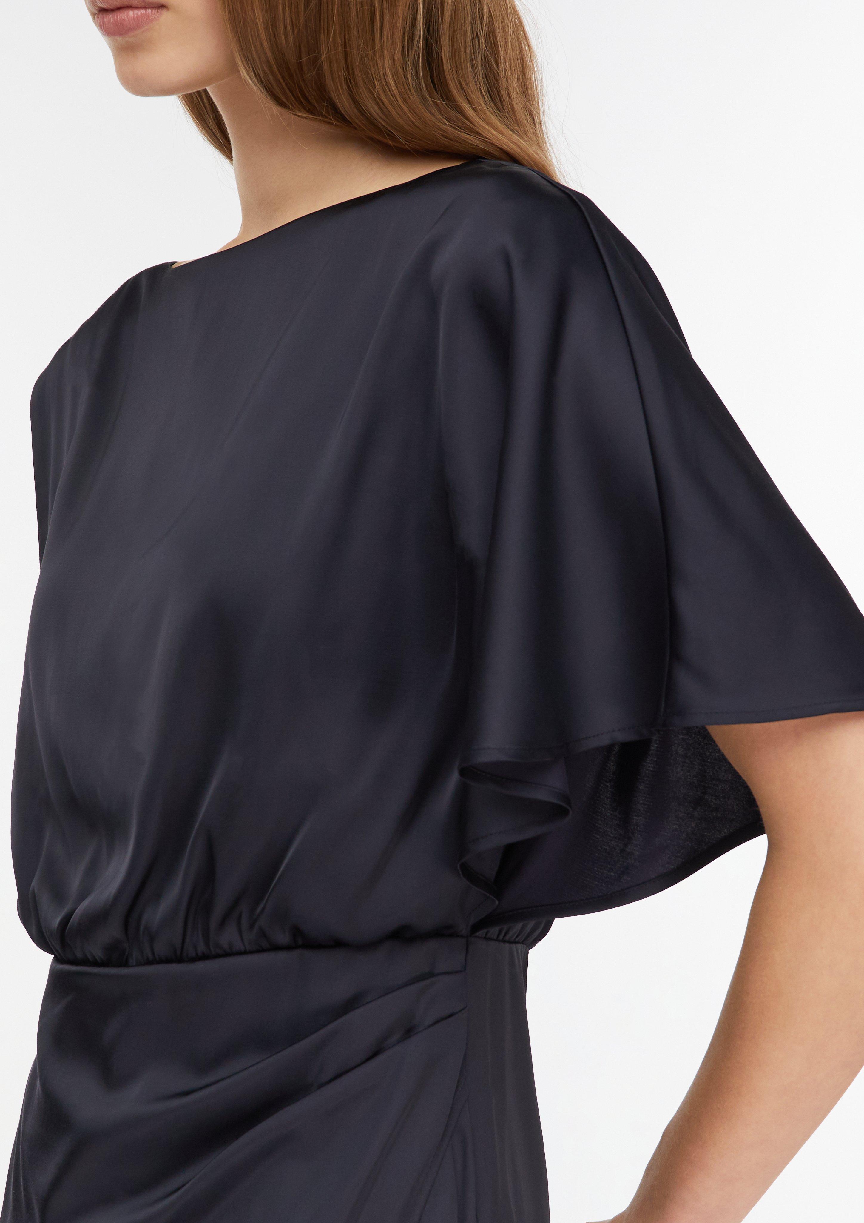 Dress in 5976 & 5444