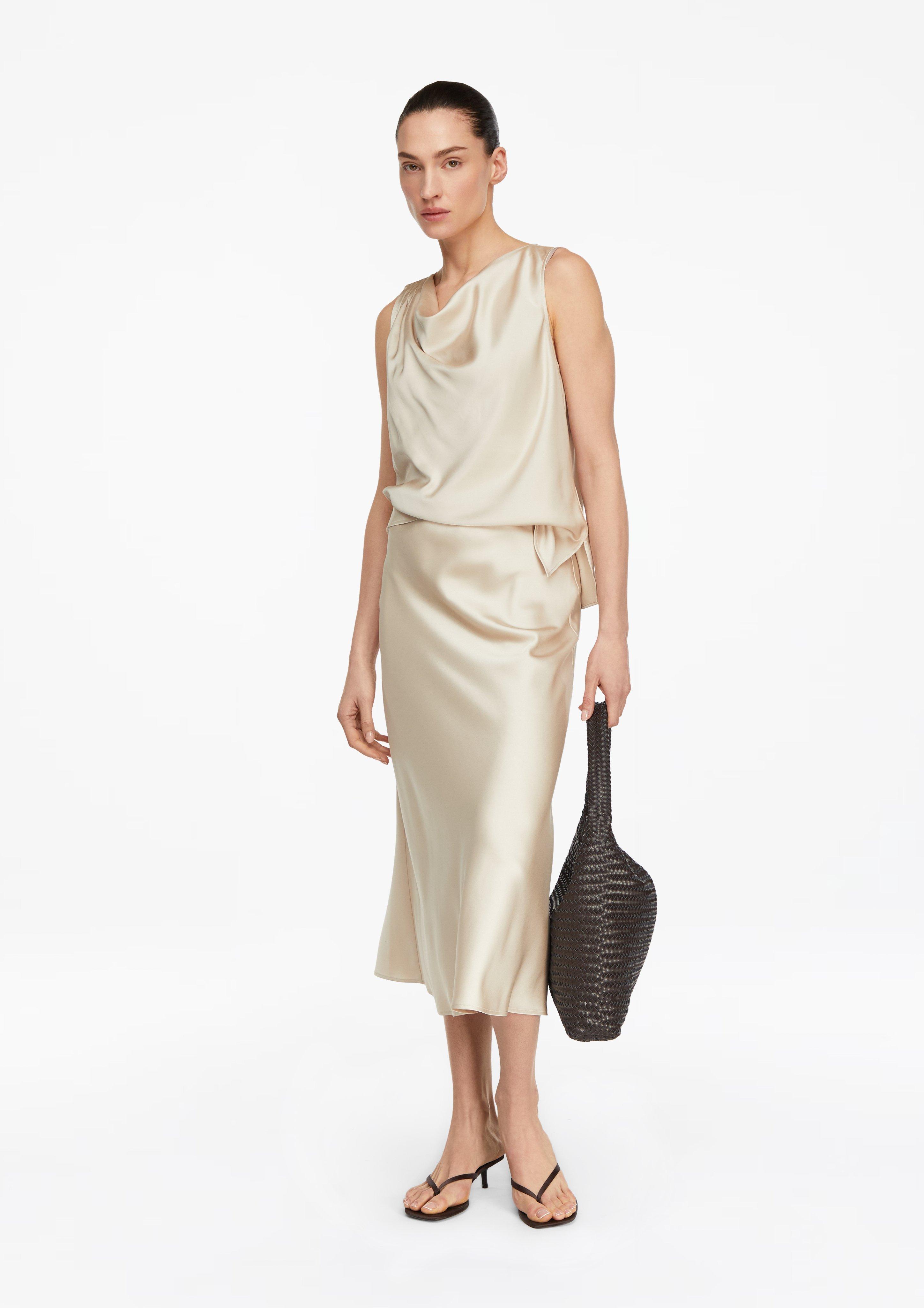 Skirt in 9300, 6211 & 5976