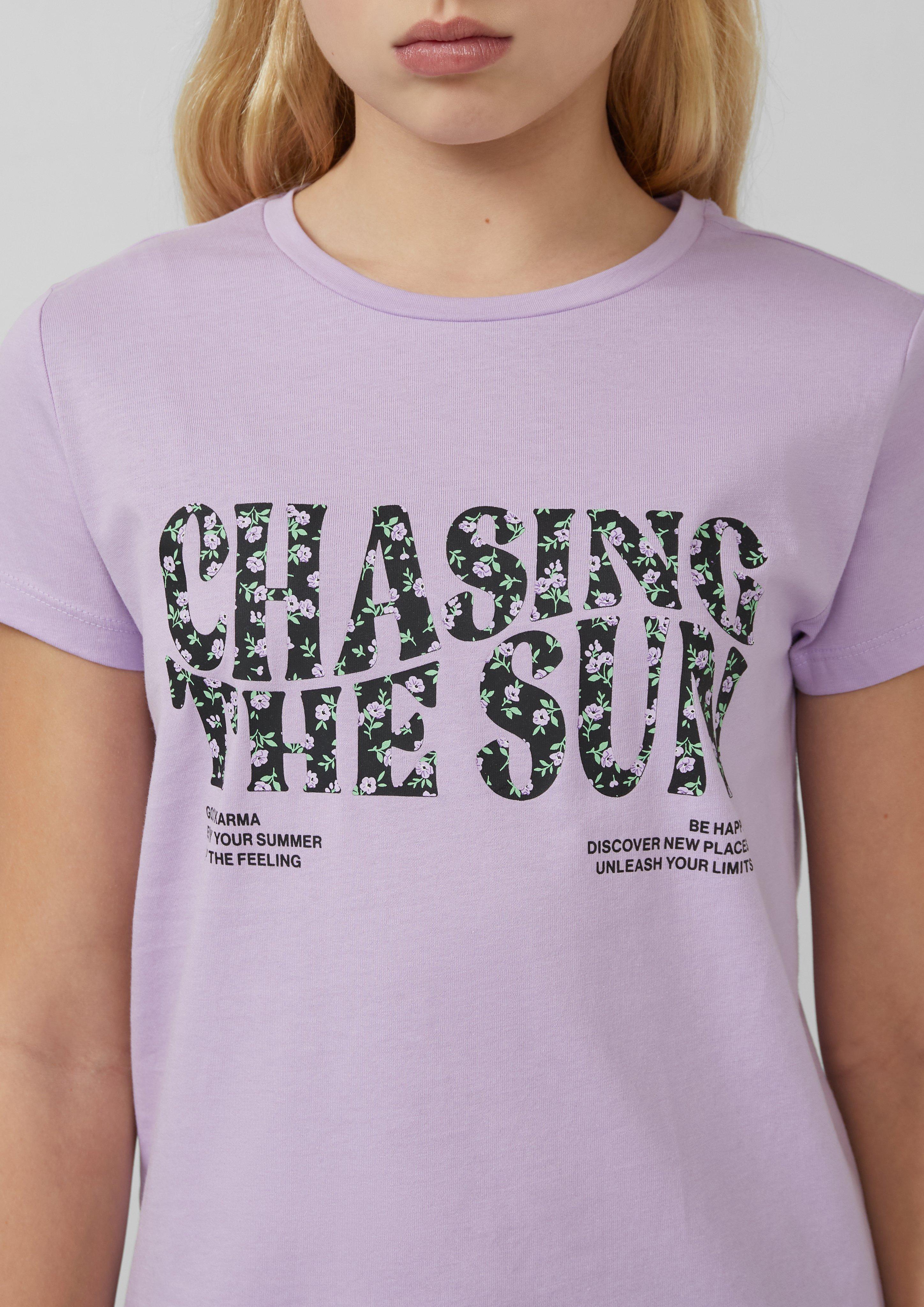 T-shirt in 4615 & 0100